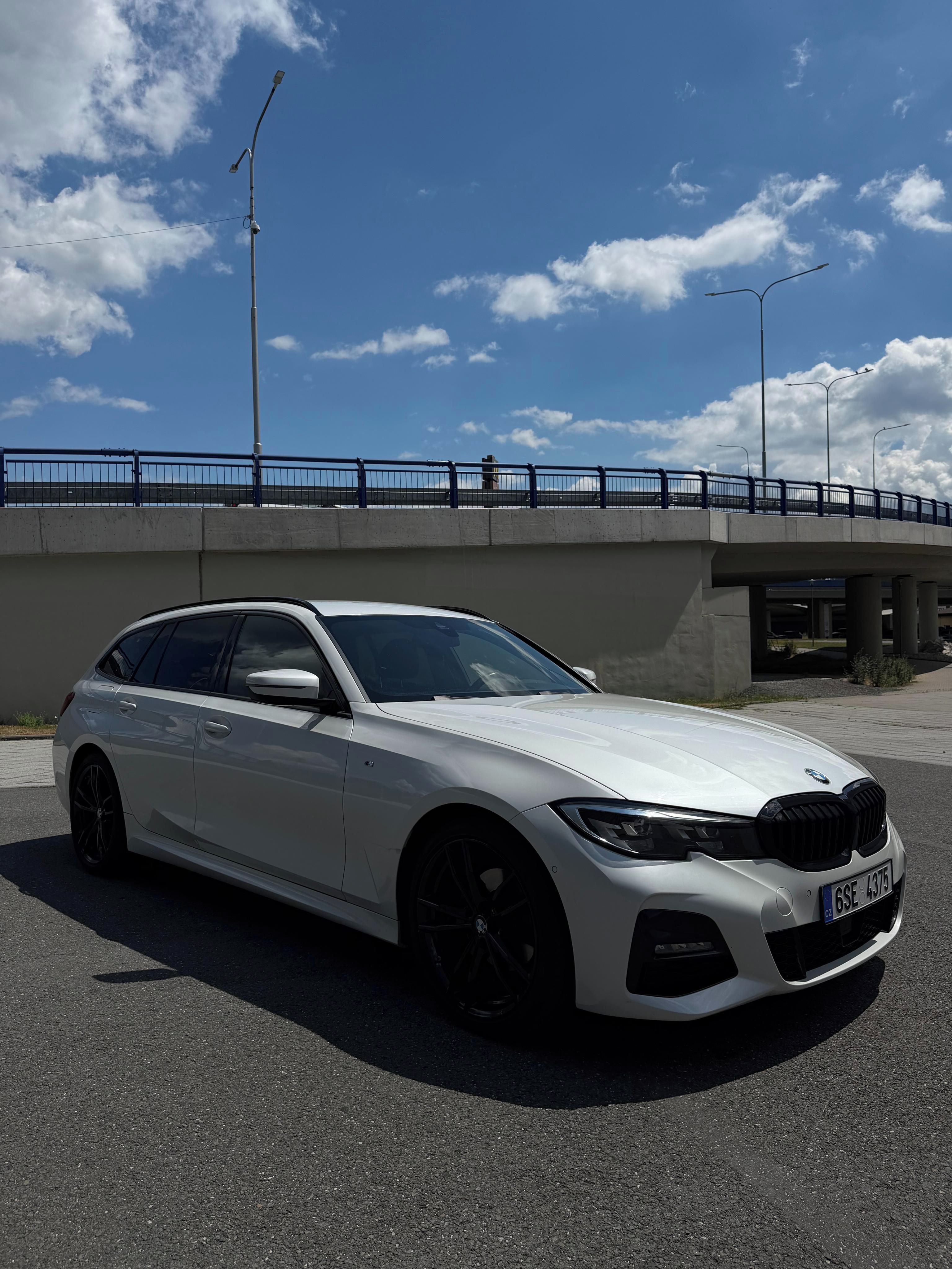 BMW Řada 3, BMW G21 M Sport 320d xDrive - fotka 5