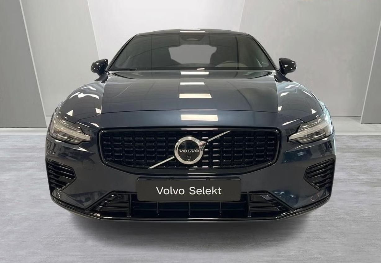 Volvo S60, Recharge T6 AWD 360k Taž Pano - fotka 5