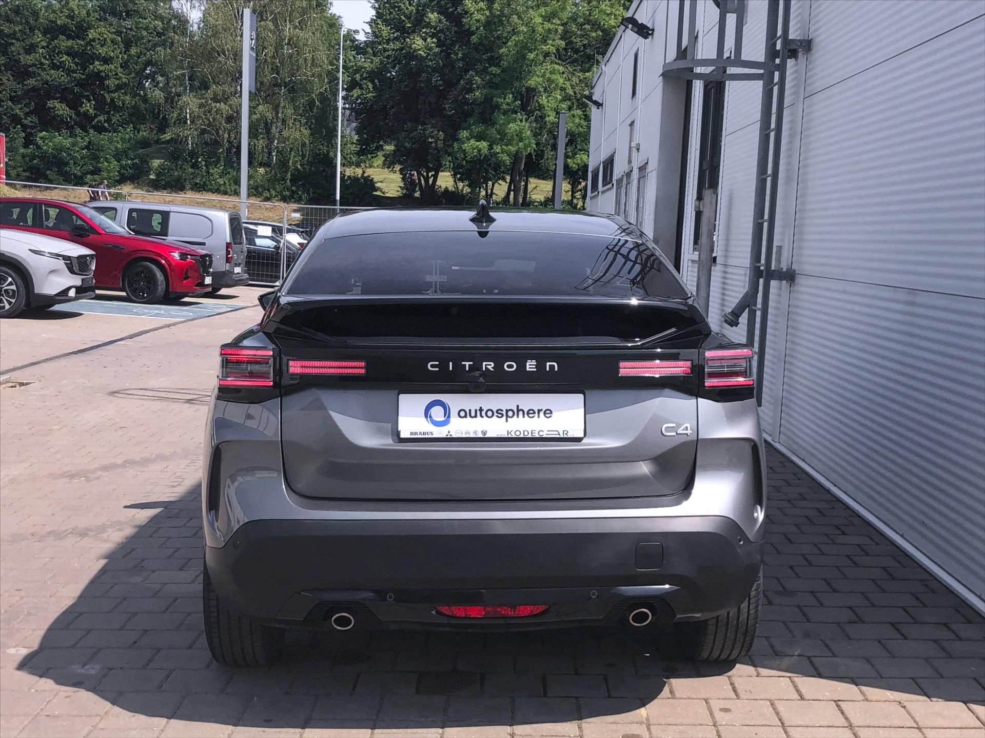 Citroën C4, 1,2 Petrol MAX 130k Automatic - fotka 5