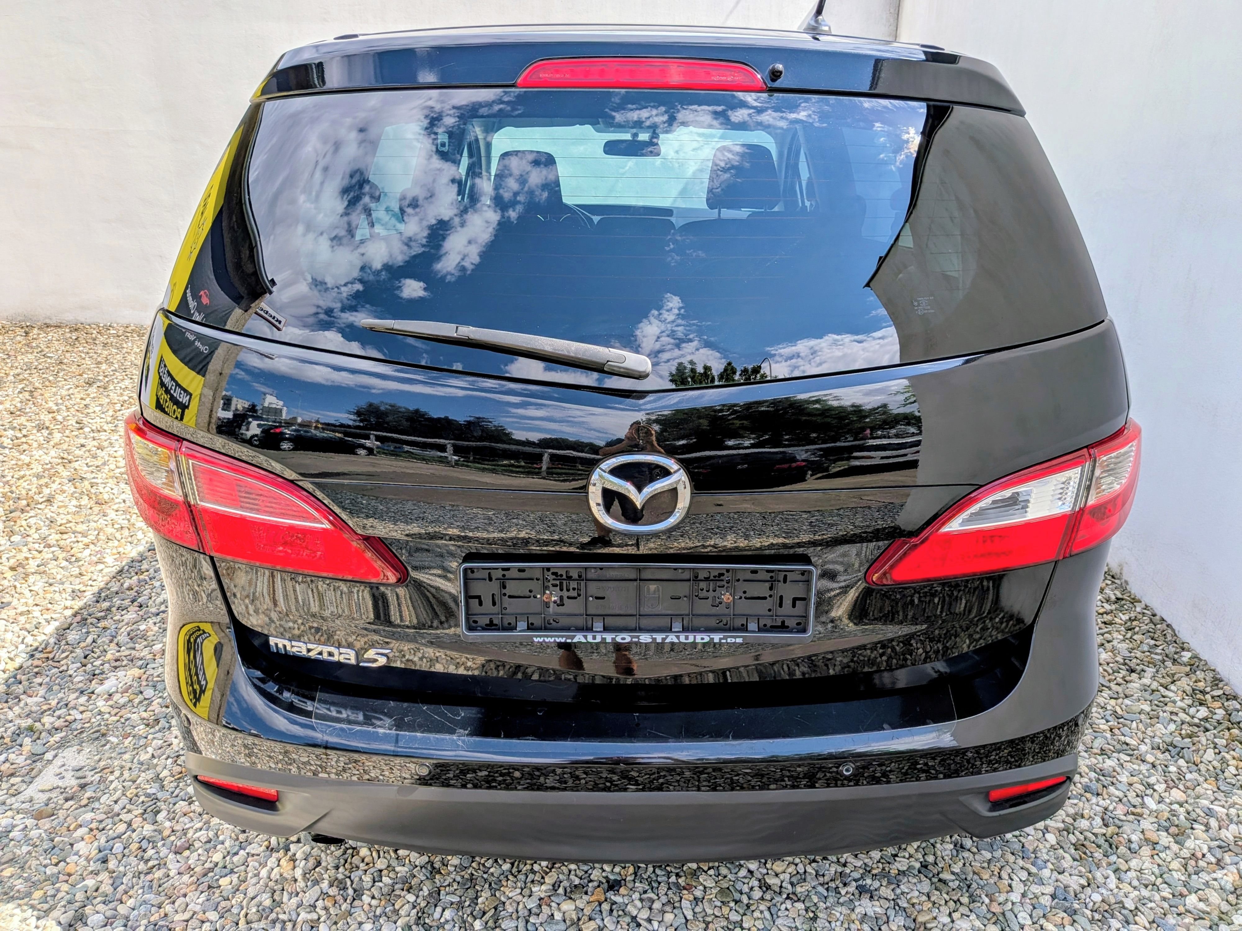 Mazda 5, 2.0i 110kW 7.Míst. Facelift - fotka 4
