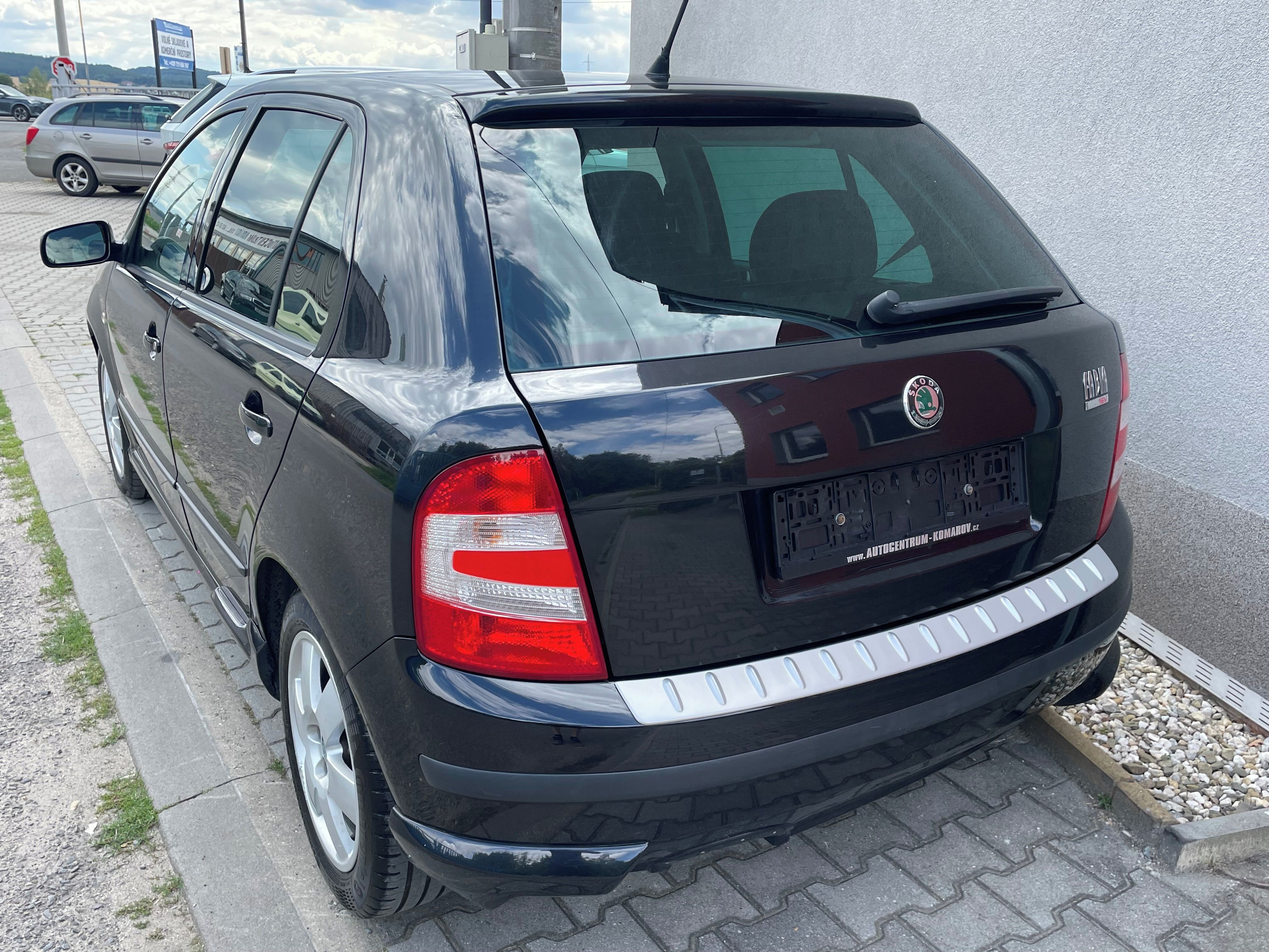 Škoda Fabia, 1.4 16v - fotka 4