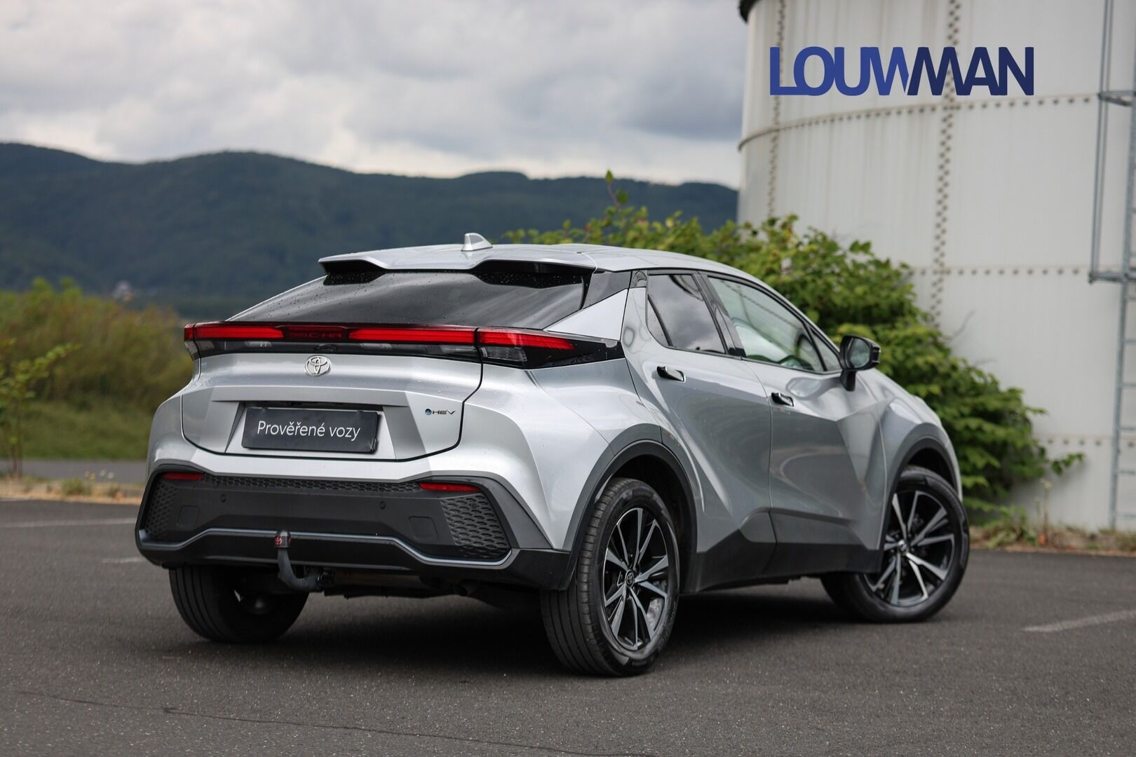 Toyota C-HR, 1.8L HEV CVT  Style - fotka 2