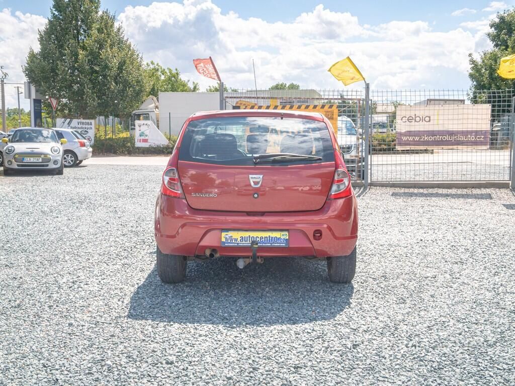 Dacia Sandero, ČR 1.2i 55KW KLIMA – 1 MAJITEL - fotka 6