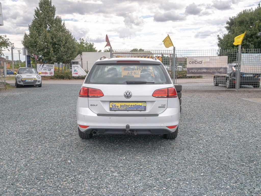 Volkswagen Golf, 1.6TDI 77KW – 2x KOLA - fotka 6