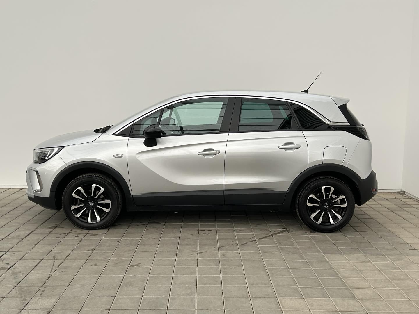 Opel Crossland, 1.2Turbo 130k 96kW Elegance - fotka 2