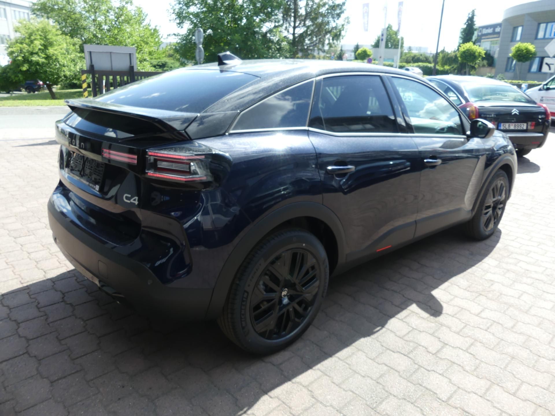 Citroën C4, COLLECTION Hybrid 145k Automat - fotka 5