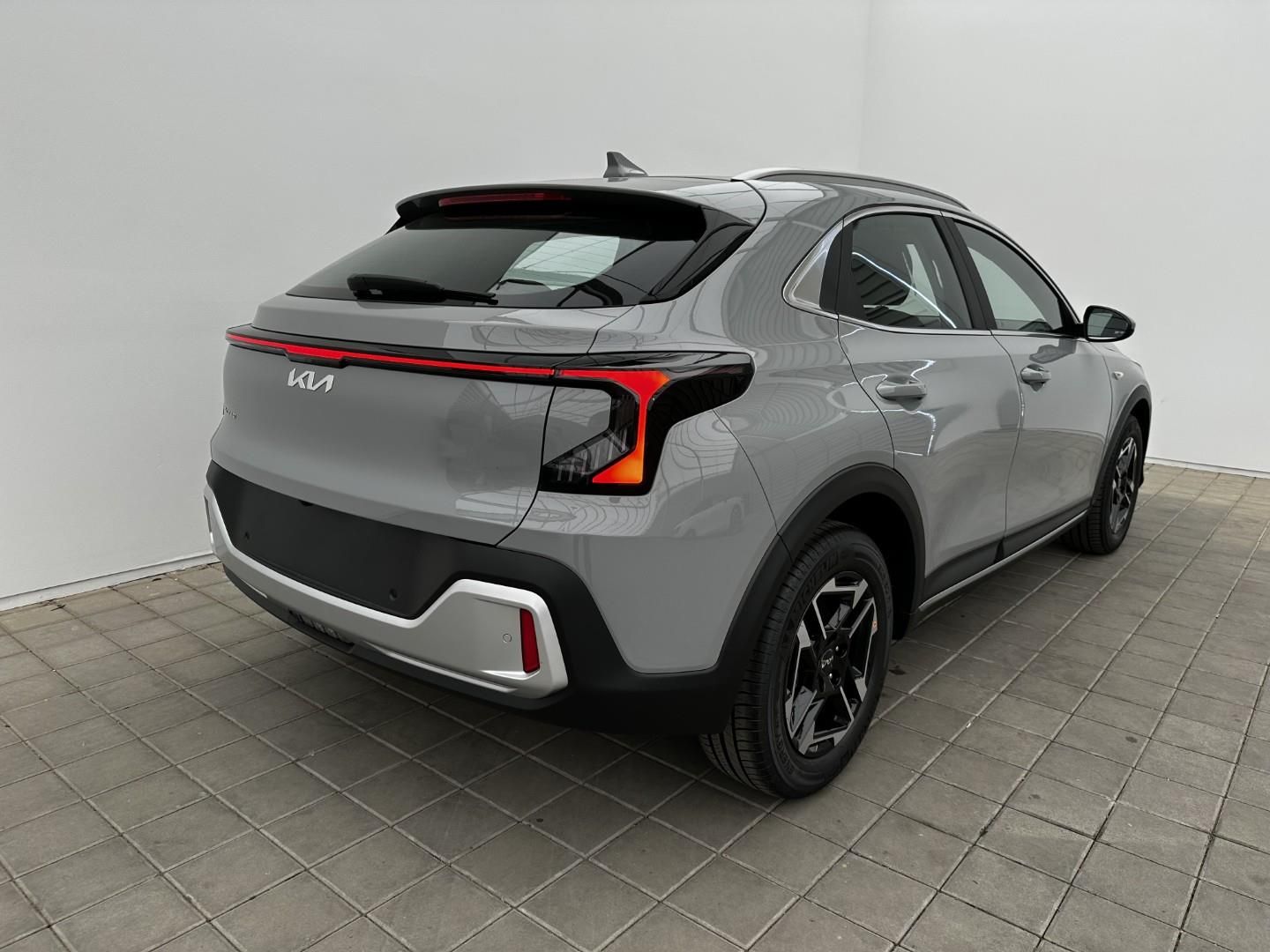 Kia XCee´d, 1.0T-GDi 85kW SPIN (2027) - fotka 4