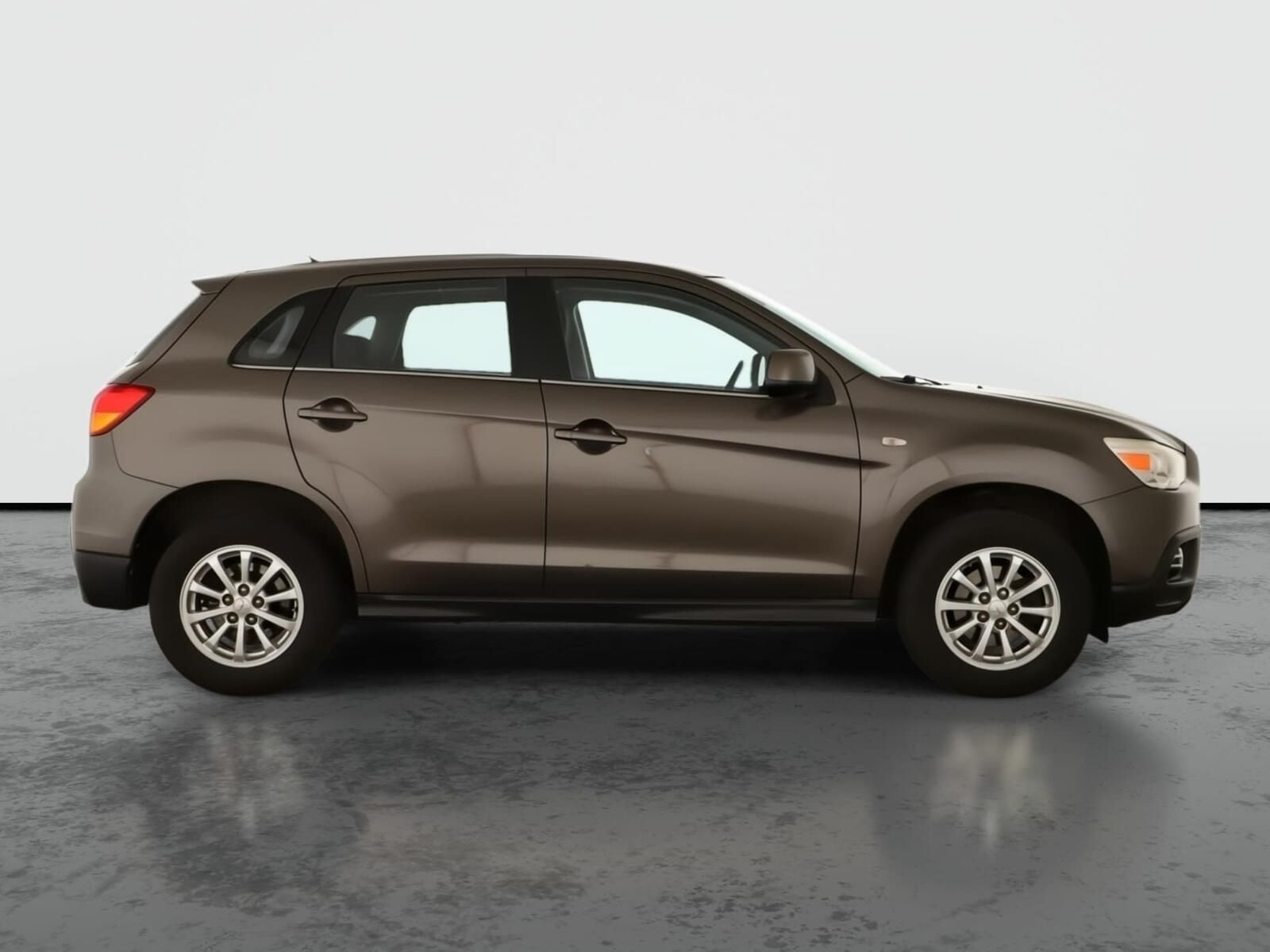 Mitsubishi ASX, 1.6 MIVEC, Automatická klima - fotka 6