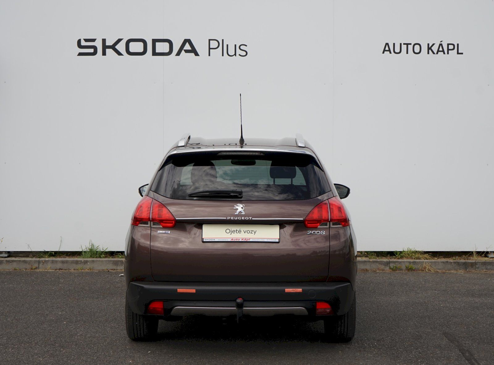 Peugeot 2008, BlueHDI Allure - tažné - fotka 4