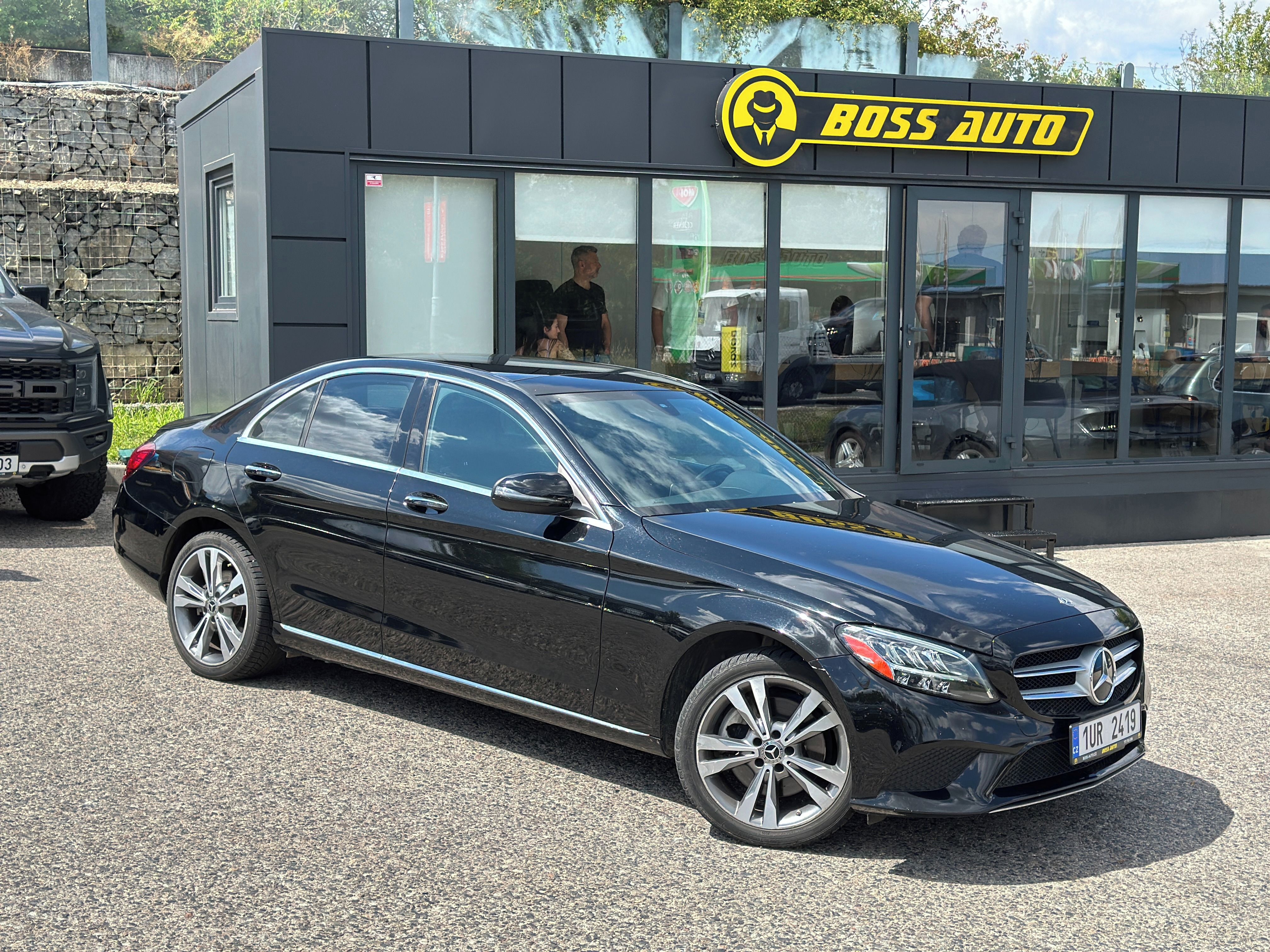 Mercedes-Benz Třídy C, Mercedes-Benz C300 4Matic 2021