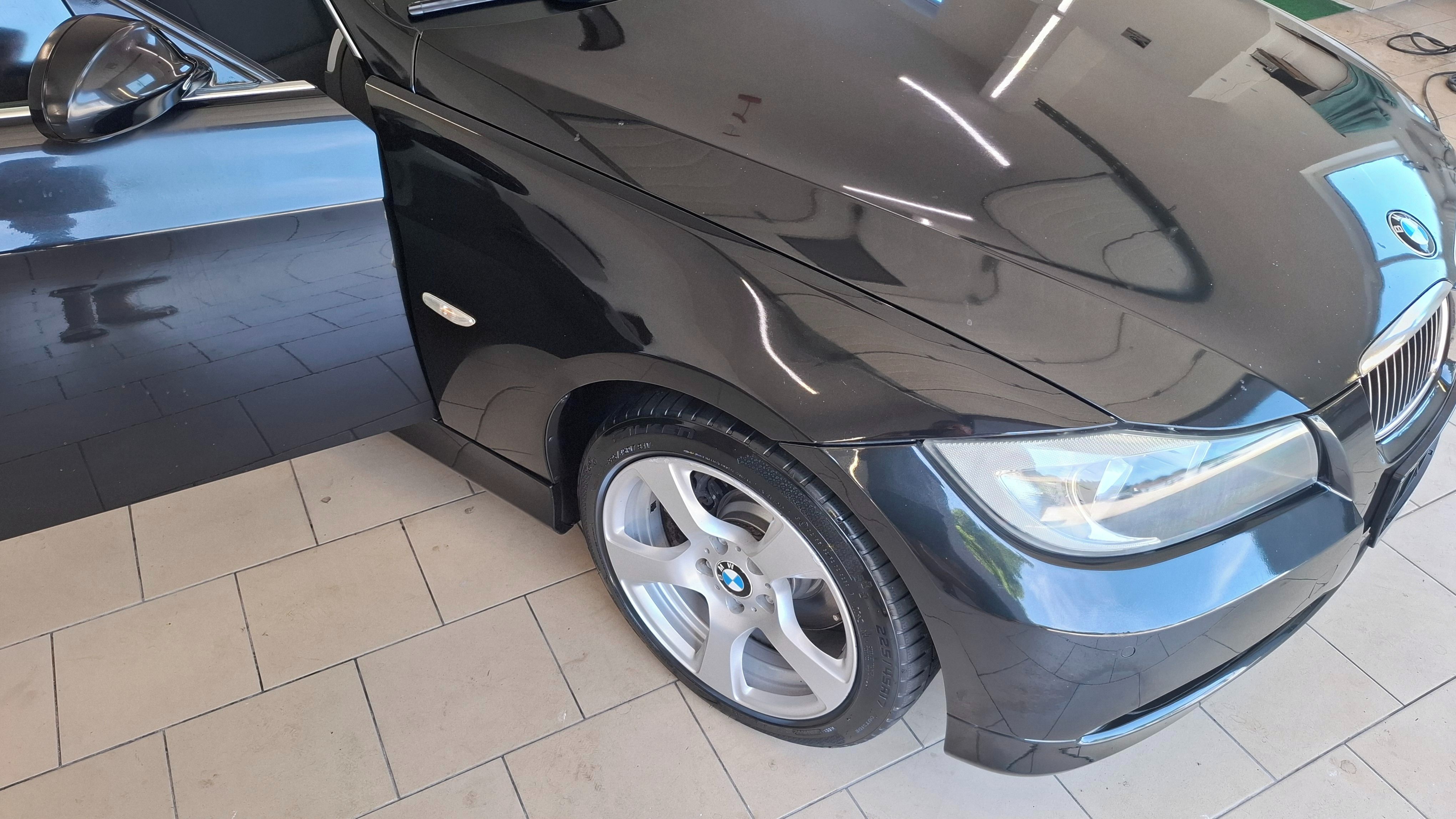 BMW Řada 3, E91 325XI 2,5i  160kw. X-Drive - fotka 4