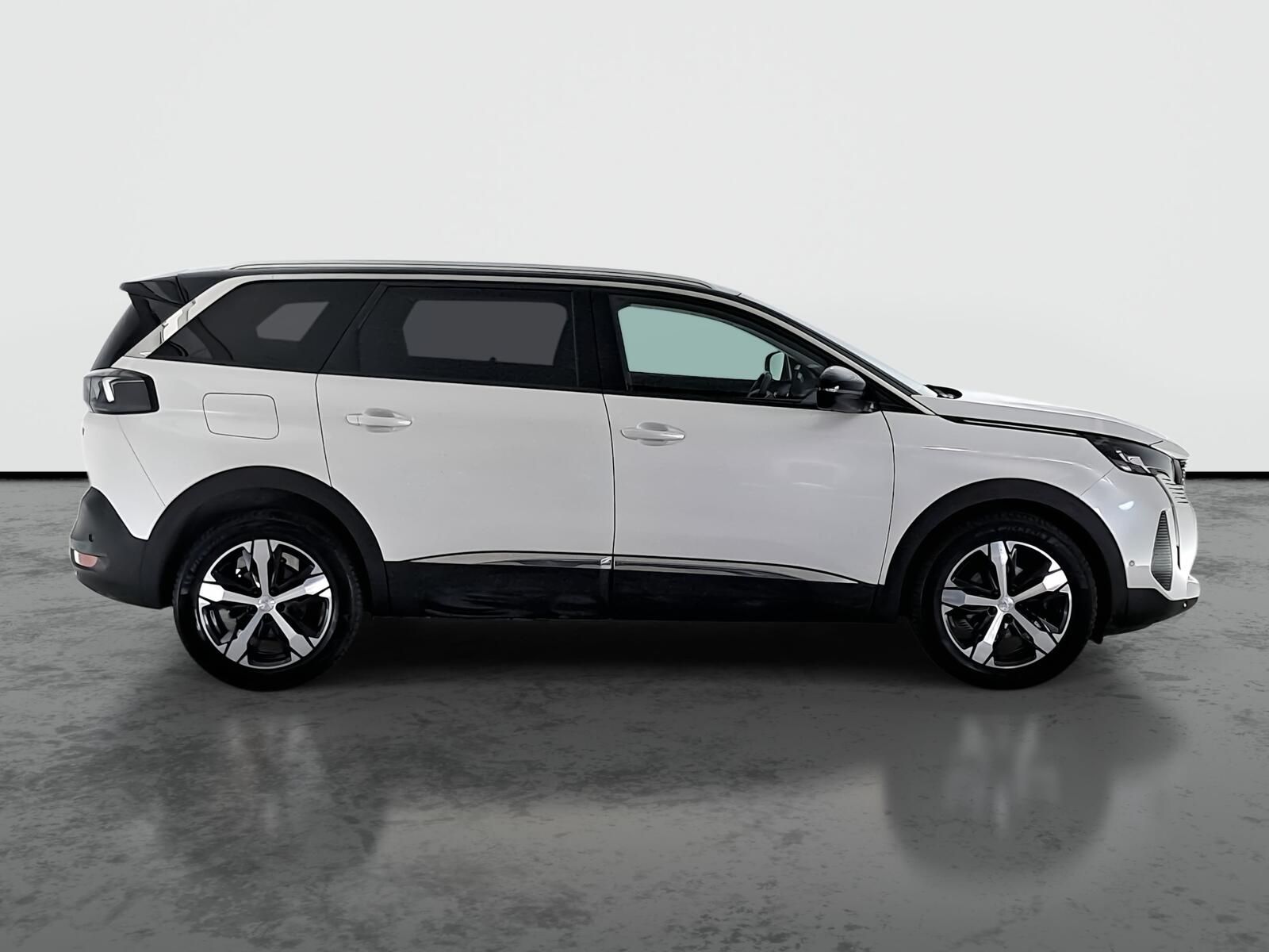 Peugeot 5008, PureTech 130, 7 míst, ČR,1.maj - fotka 6