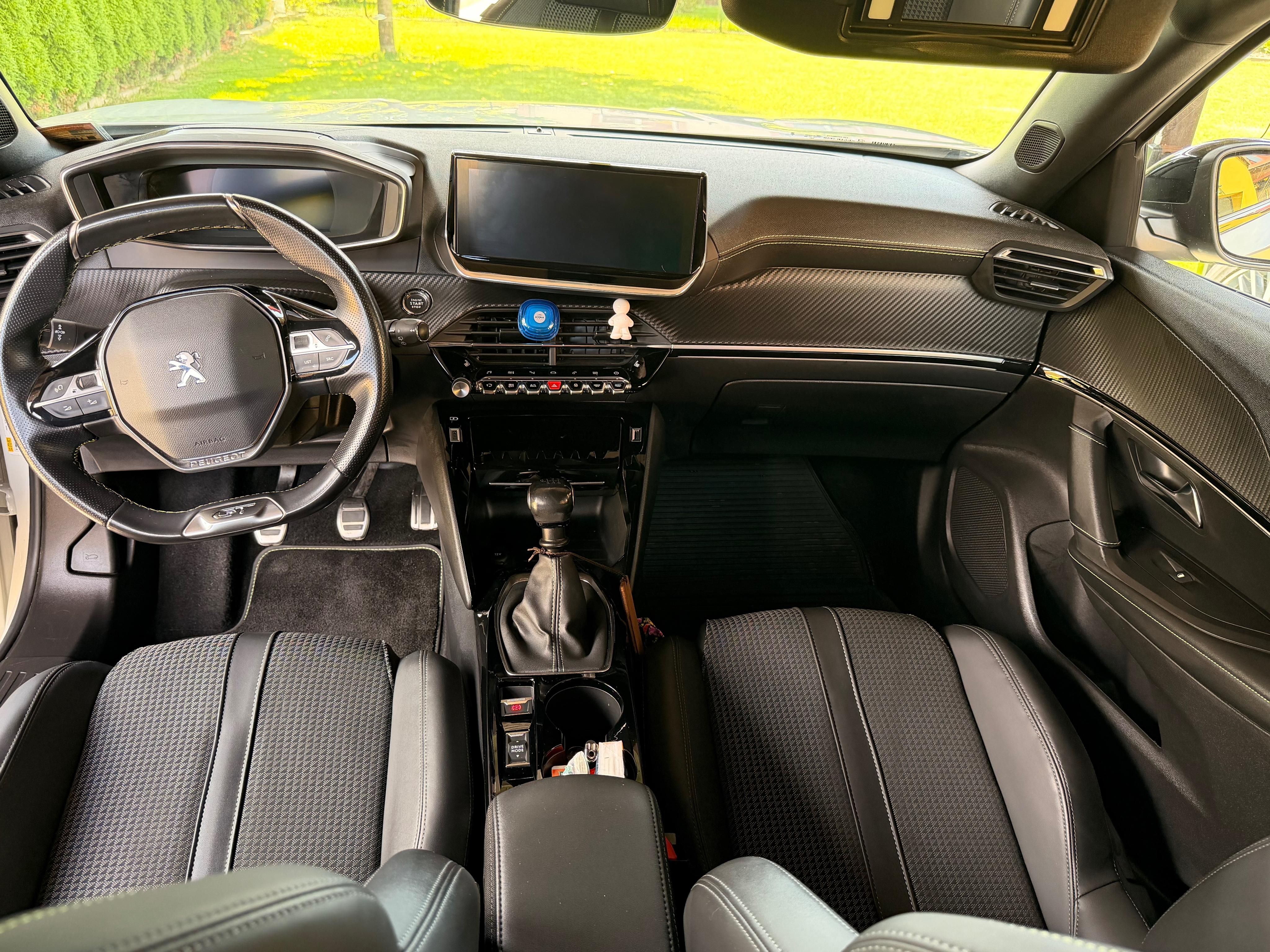 Peugeot 2008 - fotka 5
