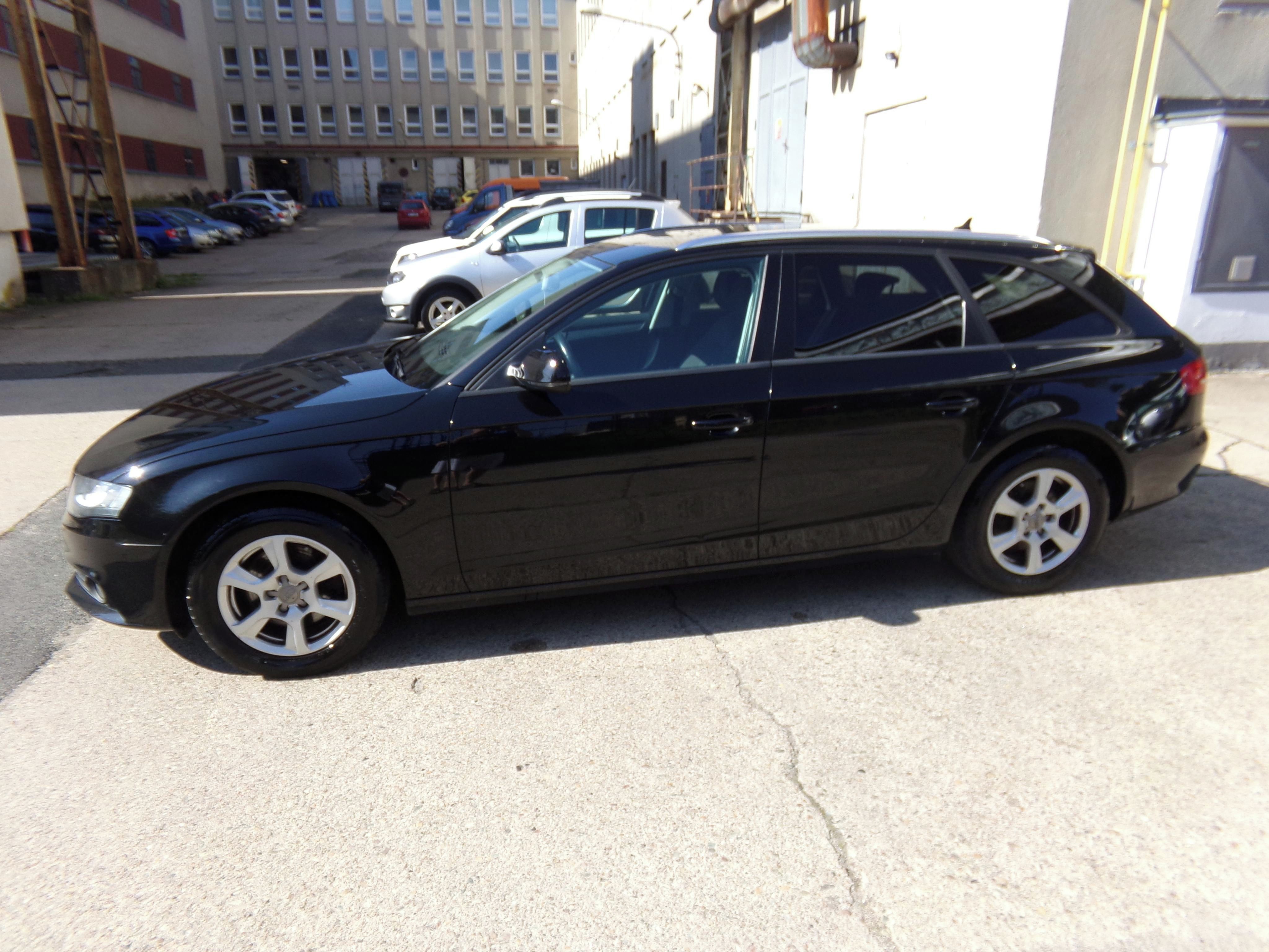 Audi A4 Avant, 1.8TSI QUATTRO AMBITION - fotka 2