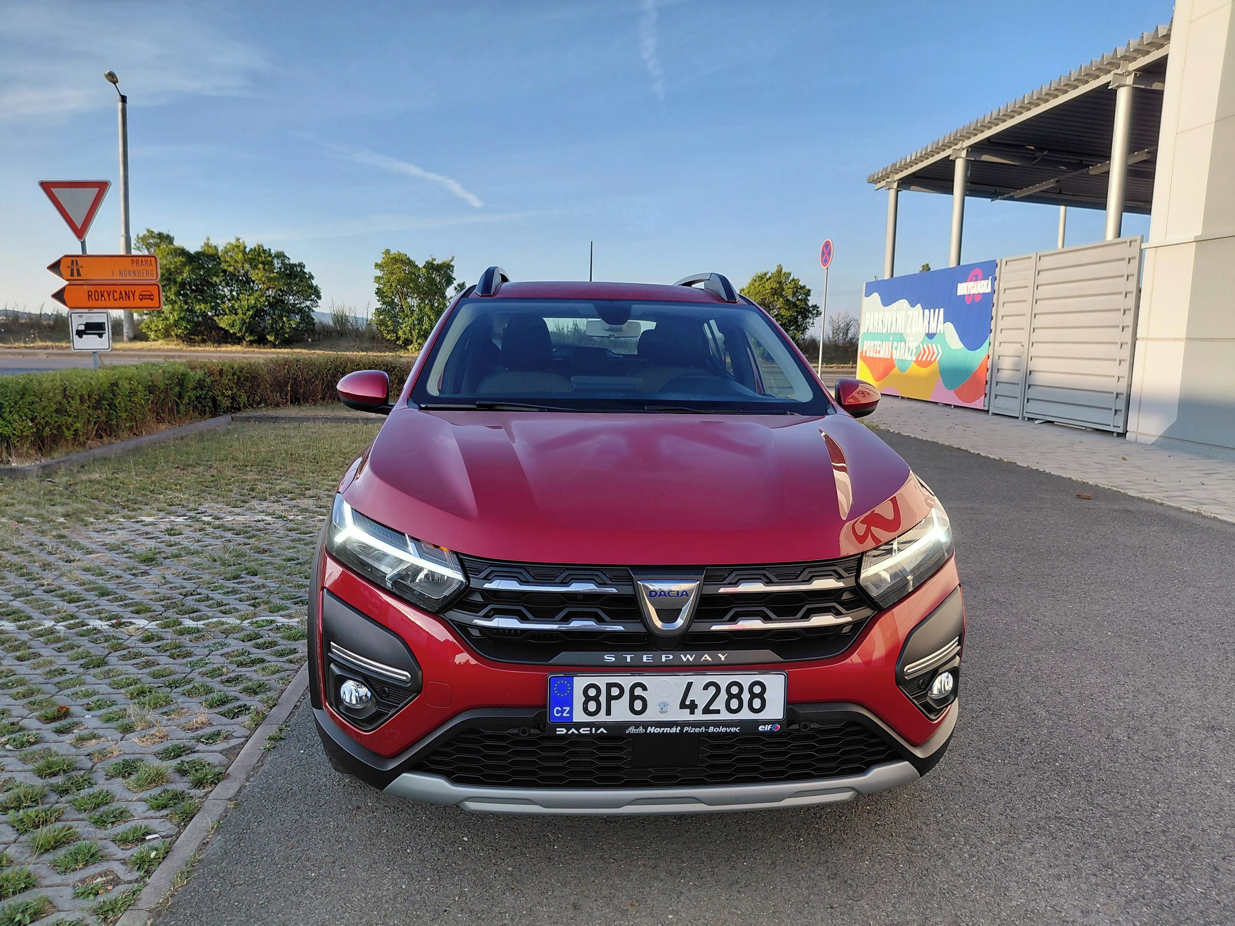 Dacia Sandero, 1.0TCE 67KW STEPWAY EXTRA 1.MA - fotka 2