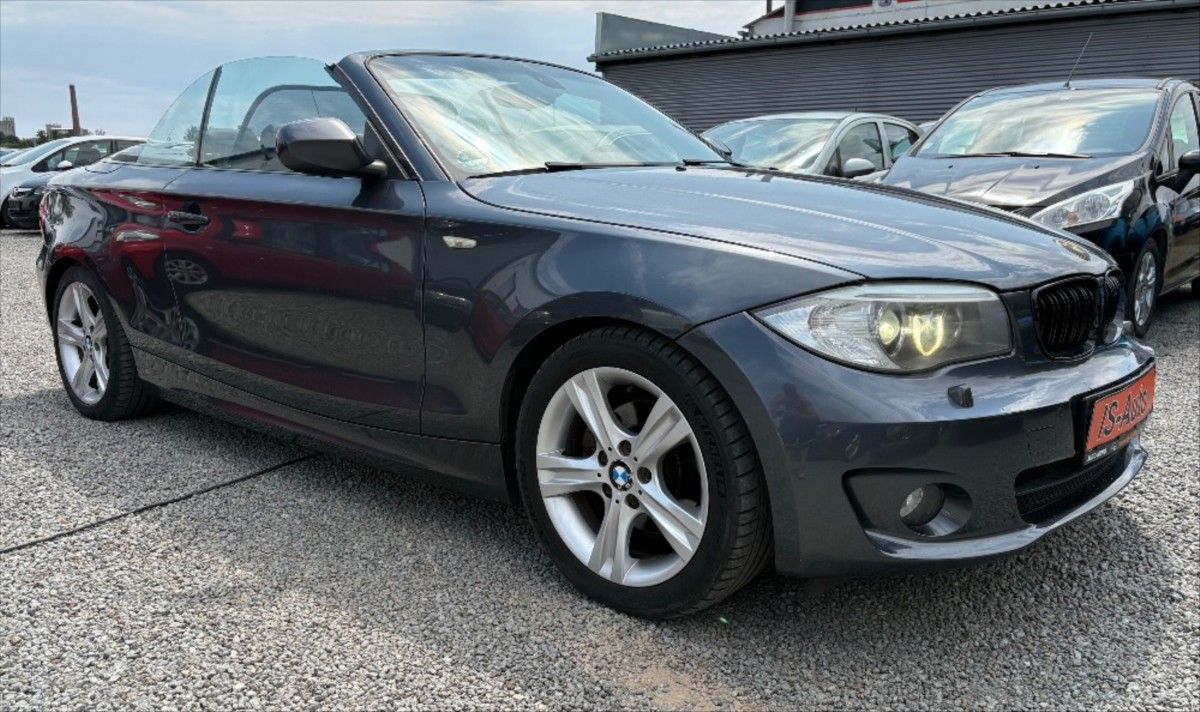 BMW Řada 1, 2,0 120d CABRIO - fotka 6