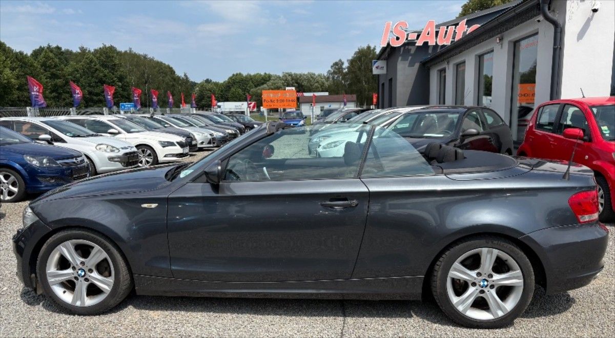 BMW Řada 1, 2,0 120d CABRIO - fotka 2