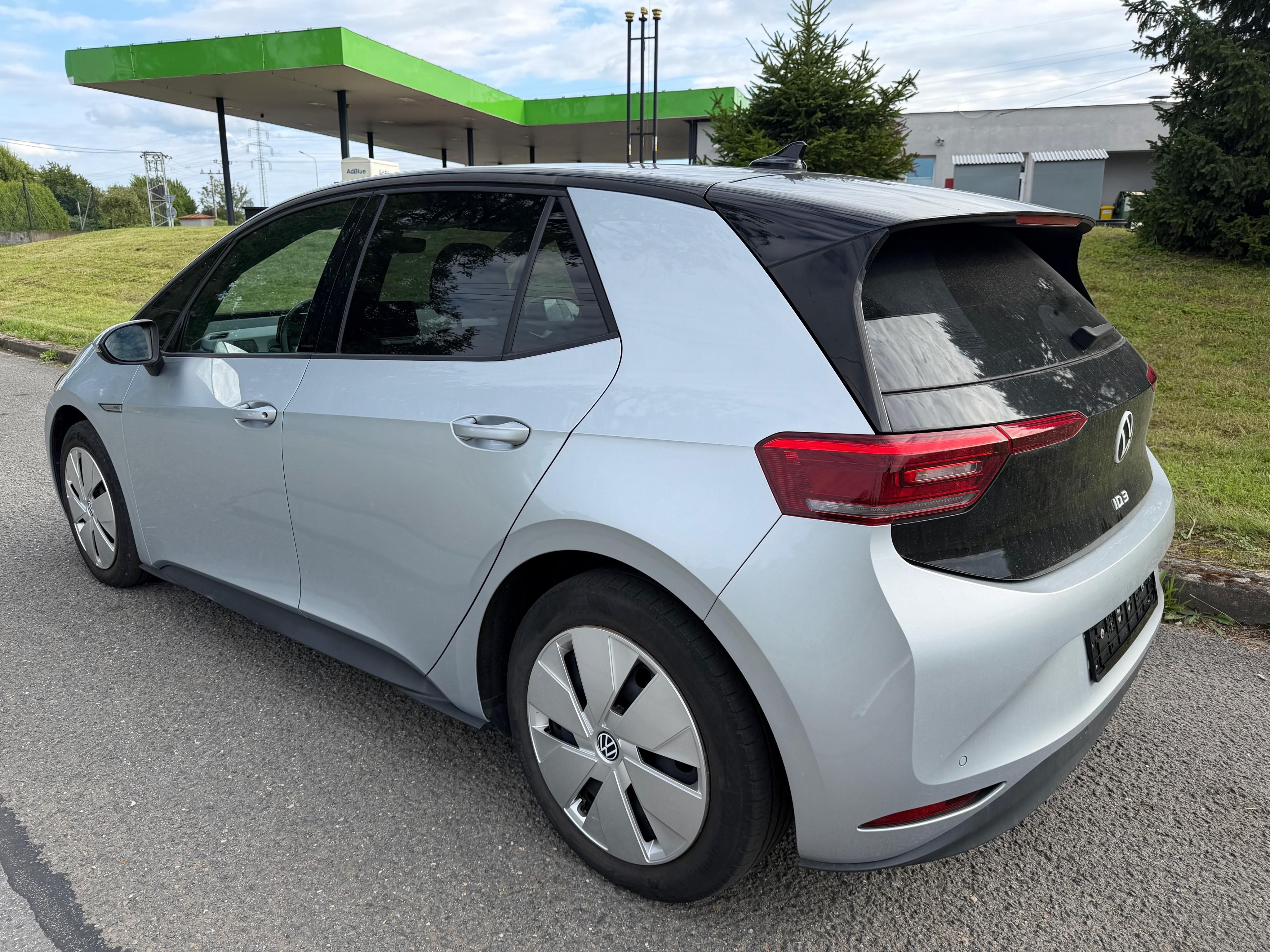 Volkswagen ID.3, 58KWH 150KW 1.ST MATRIX - fotka 3