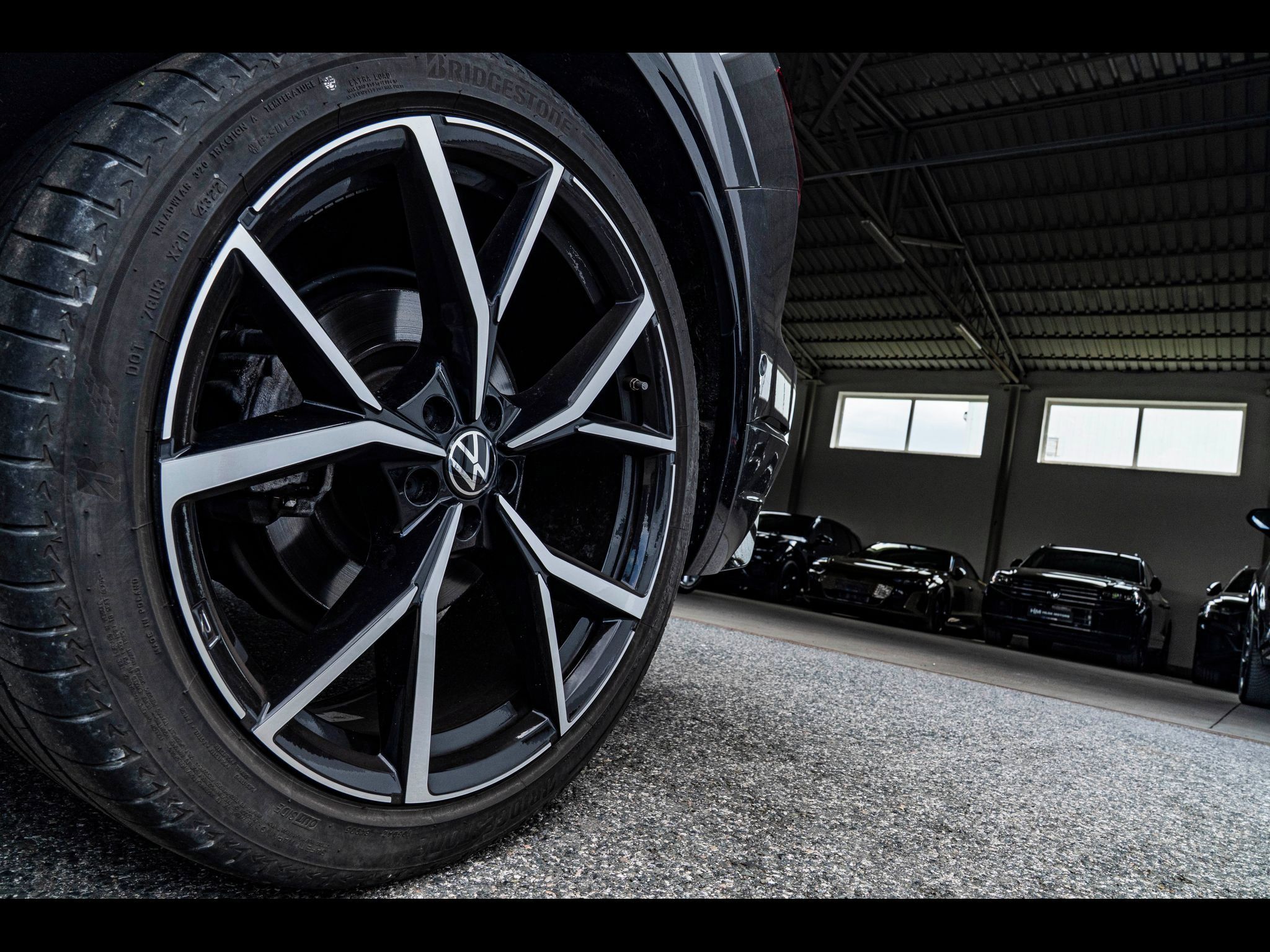 Volkswagen Touareg, 3.0TDI 210kW R-Line Edition 20 - fotka 6