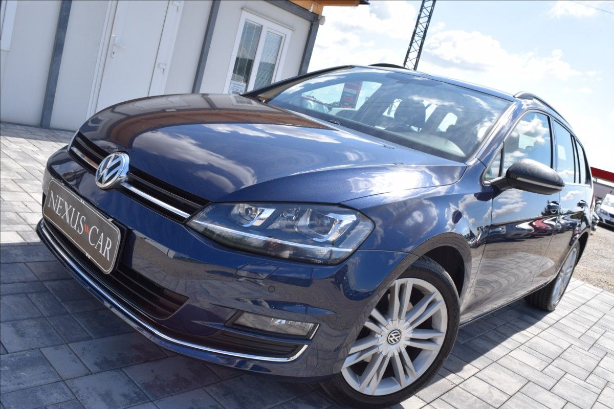 Volkswagen Golf, 2,0 TDI 110KW KAMERA XENONY