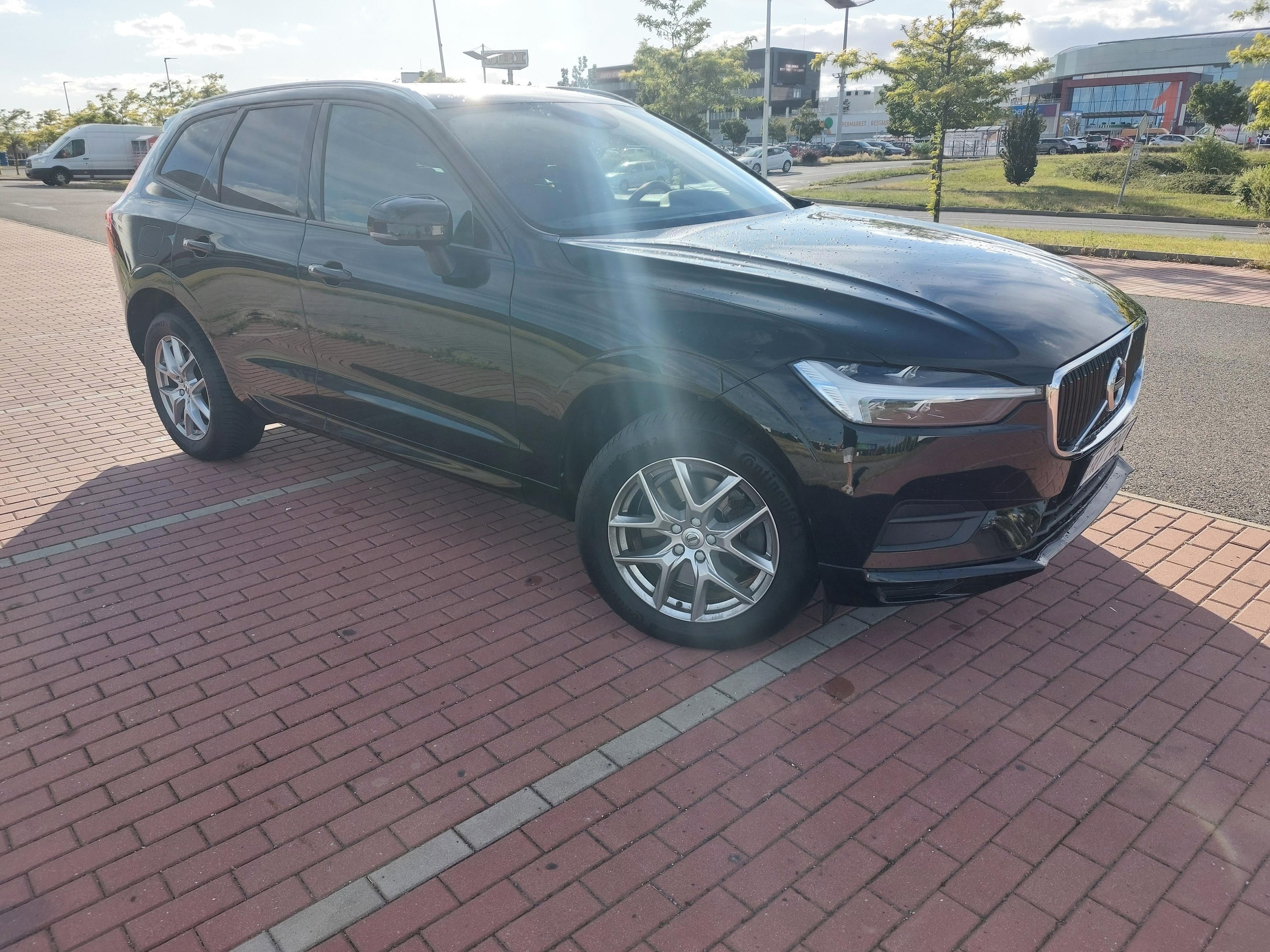 Volvo XC60, B4 2021 DPH - fotka 3
