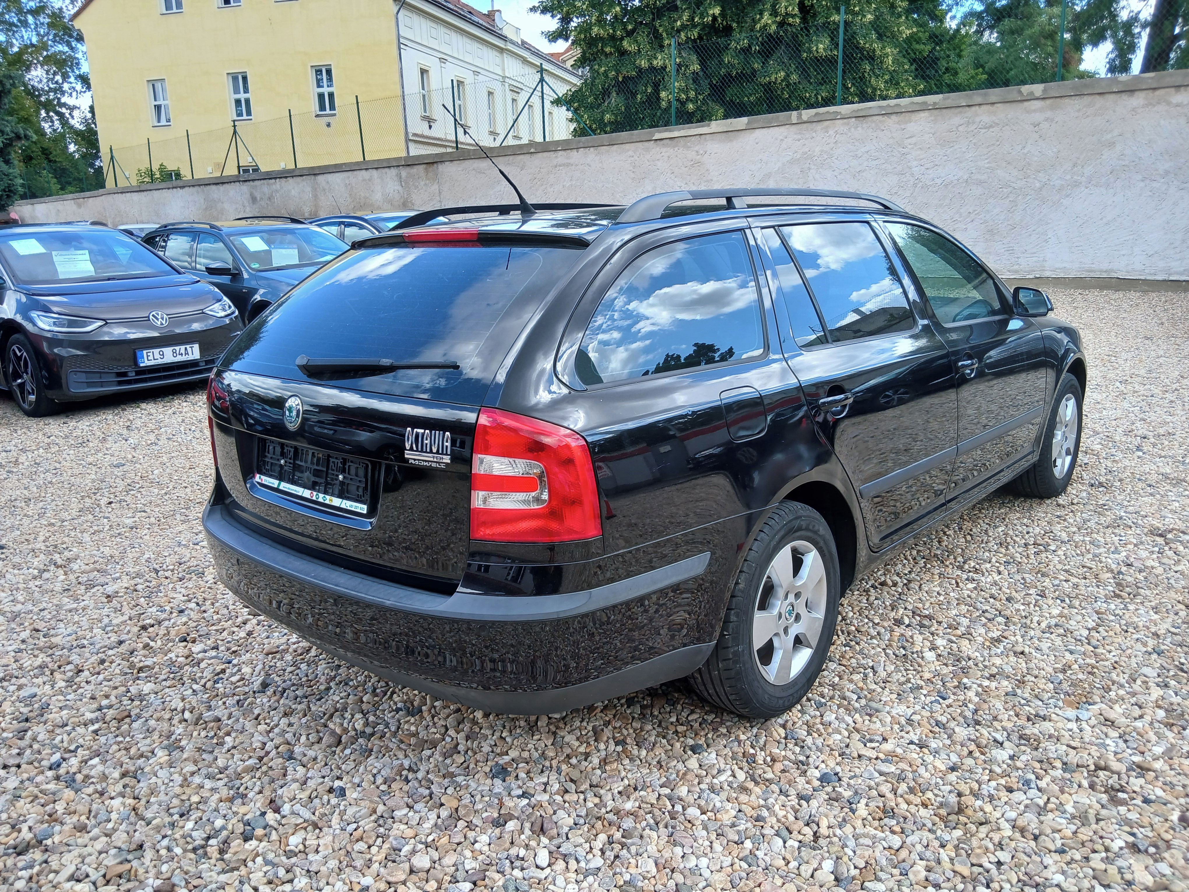 Škoda Octavia, 1.9TDi 77KW Ambi, Kombi - fotka 5
