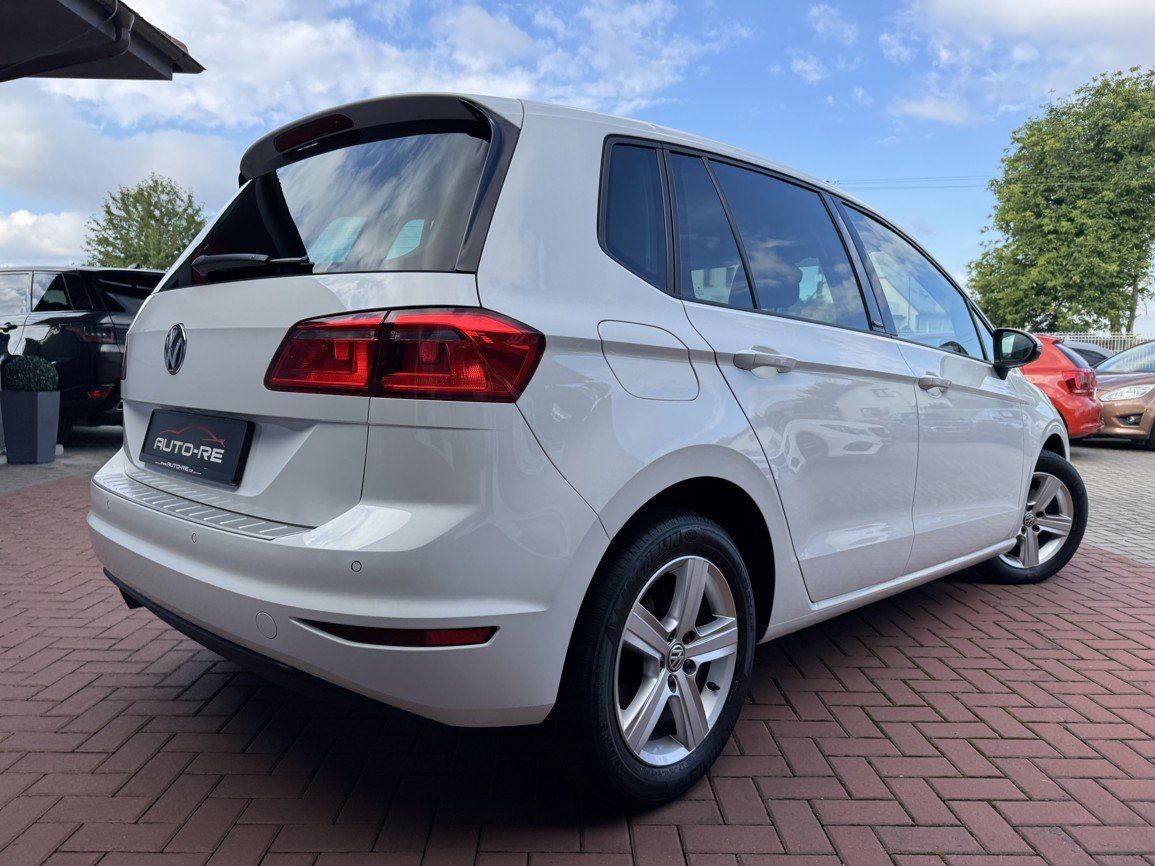 Volkswagen Golf Sportsvan, 1.2TSi Digi Klima Tempomat - fotka 2
