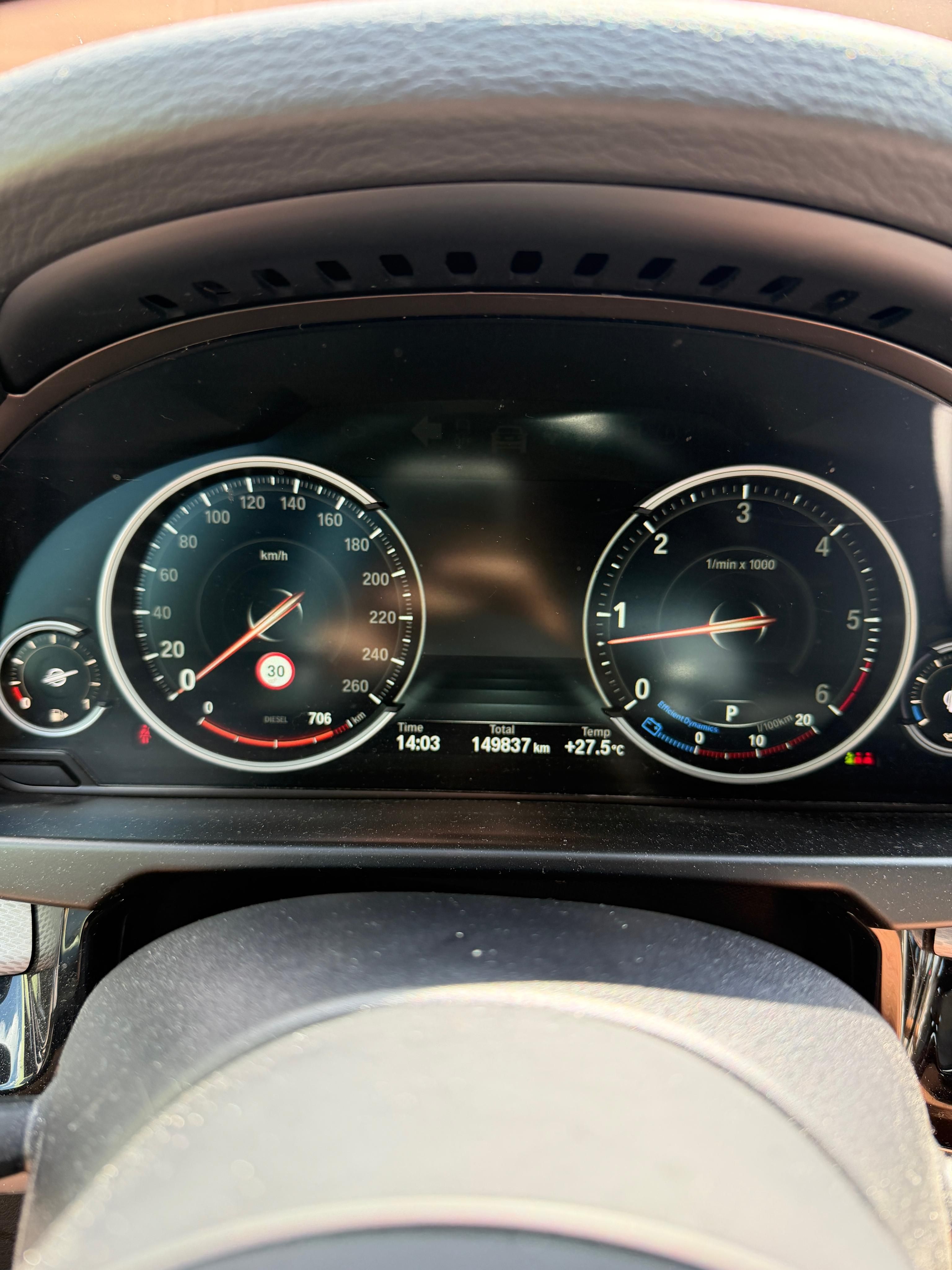 BMW X5, BMW X5 xDrive 30d, M-paket - fotka 4