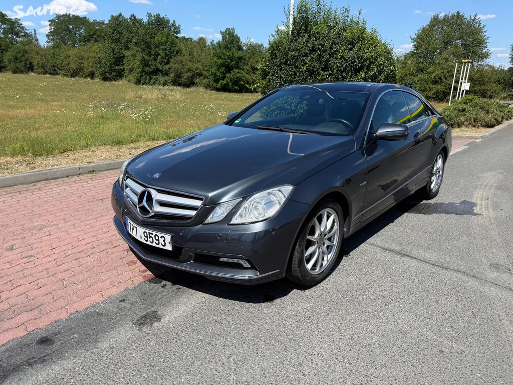 Mercedes-Benz Třídy E, E250 CDi Coupe BlueEffinency.