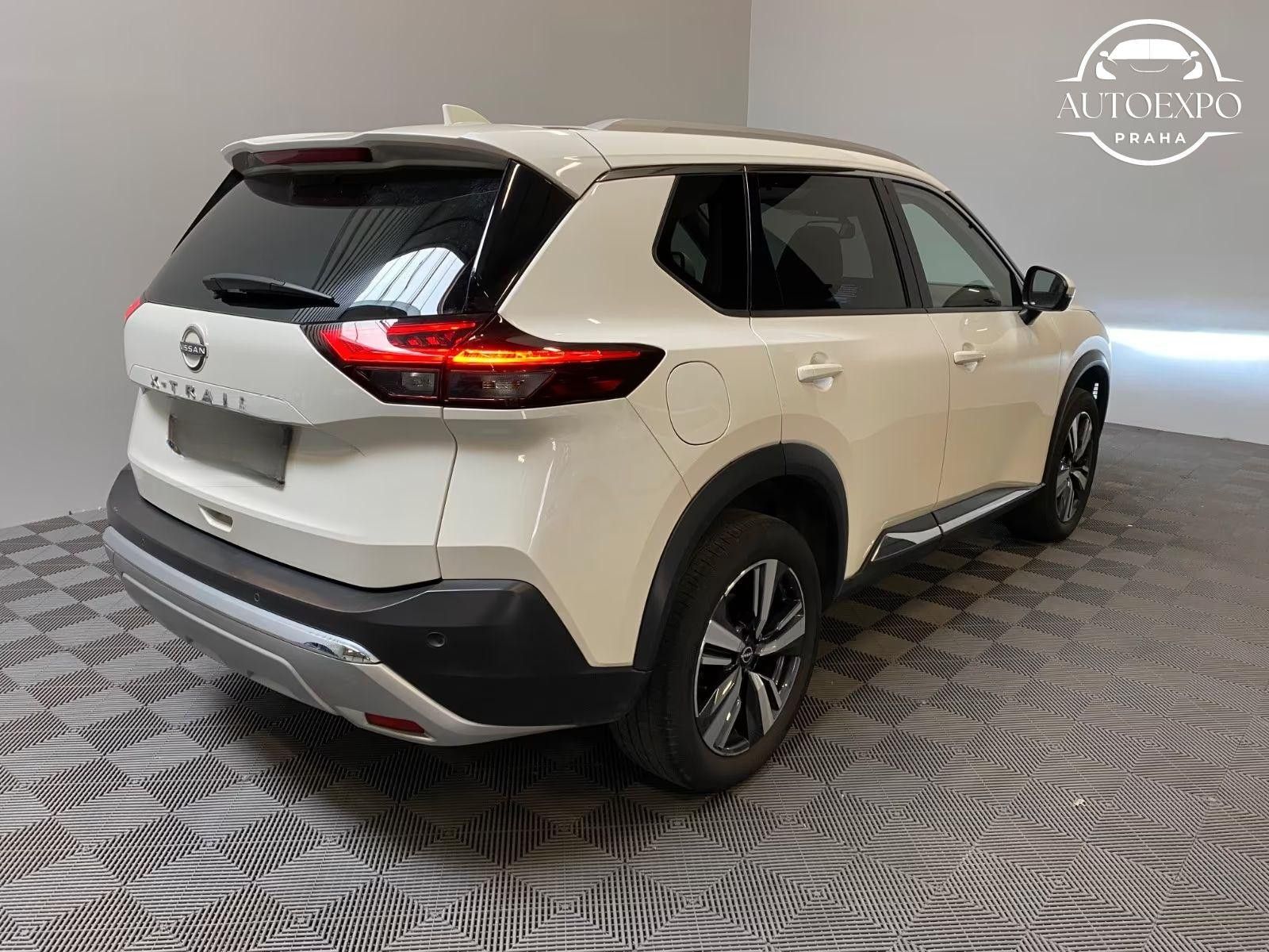 Nissan X-Trail, Tekna*Panorama*360Kamera - fotka 6