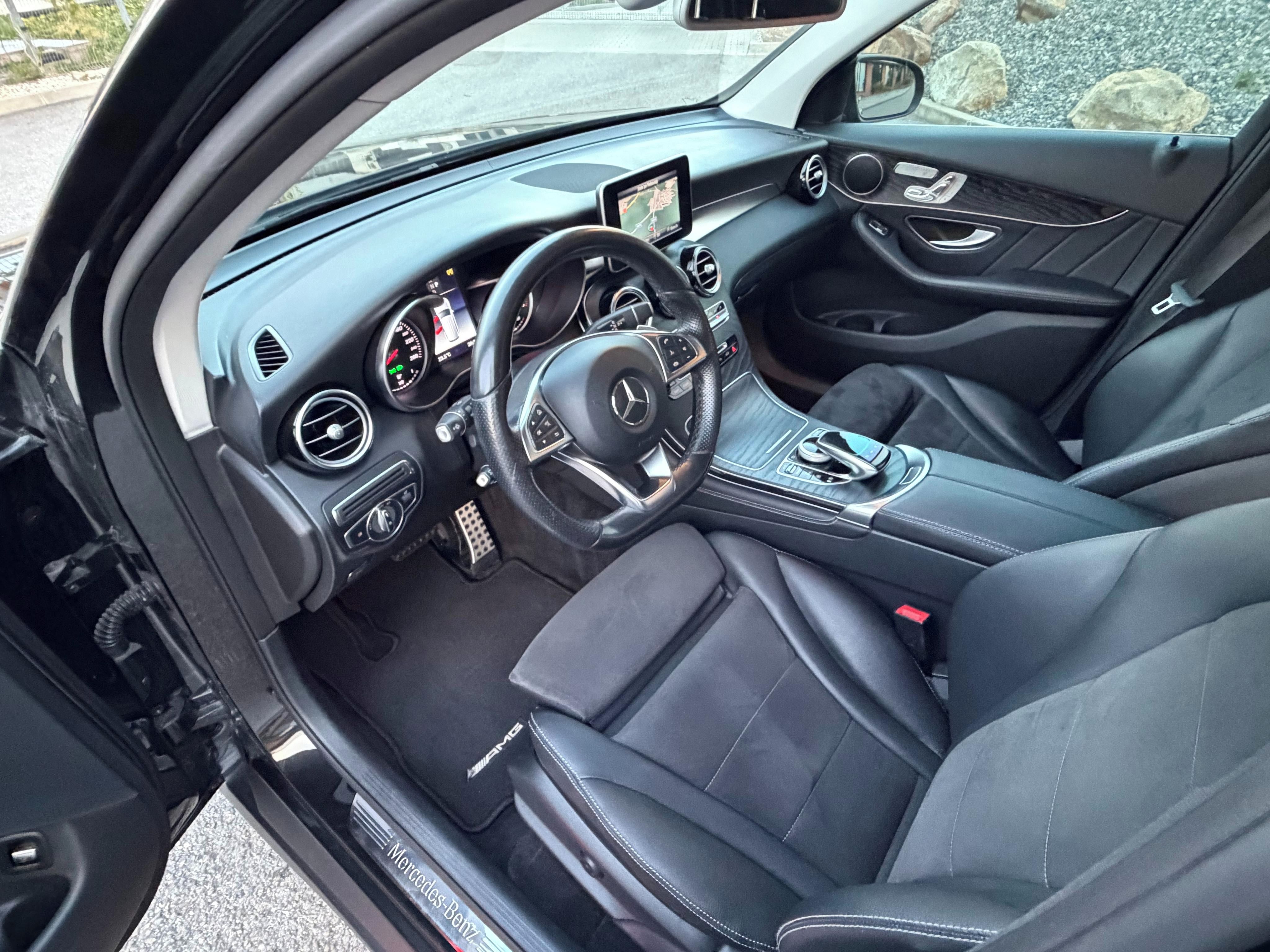 Mercedes-Benz GLC, 250d 4MATIC,Kuže,Amg,BLACK - fotka 6
