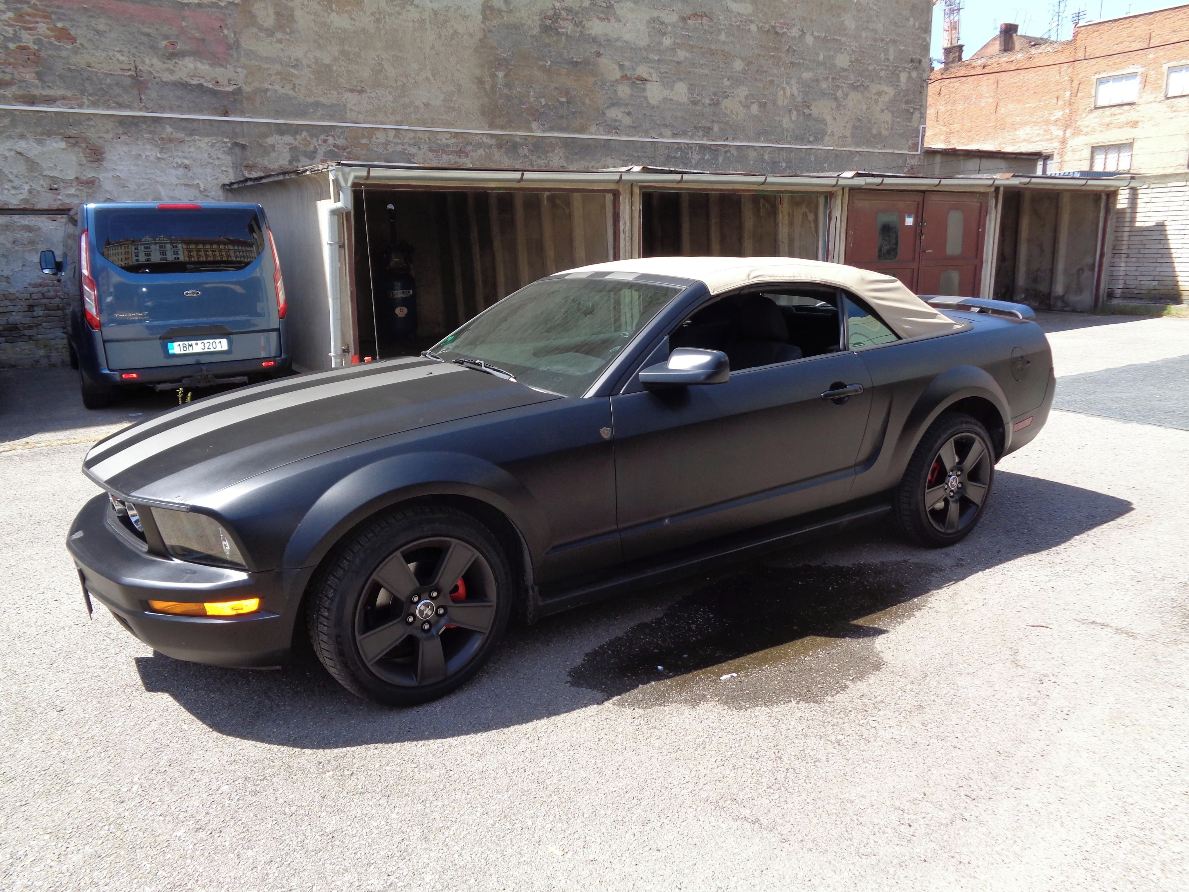 Ford Mustang, 4.0 USA - fotka 2