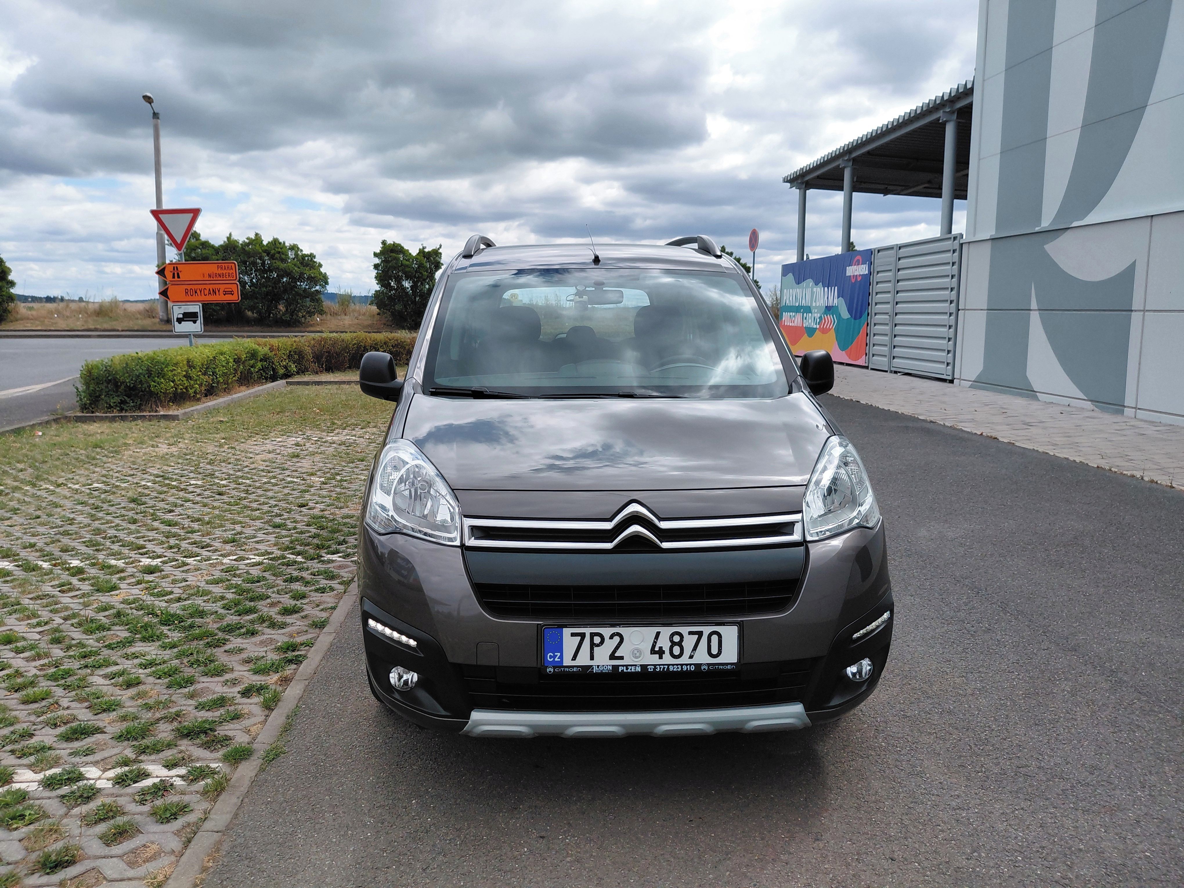 Citroën Berlingo, 1.6i 88KW LPG EXTRA PĚKNÉ+KOLA - fotka 2