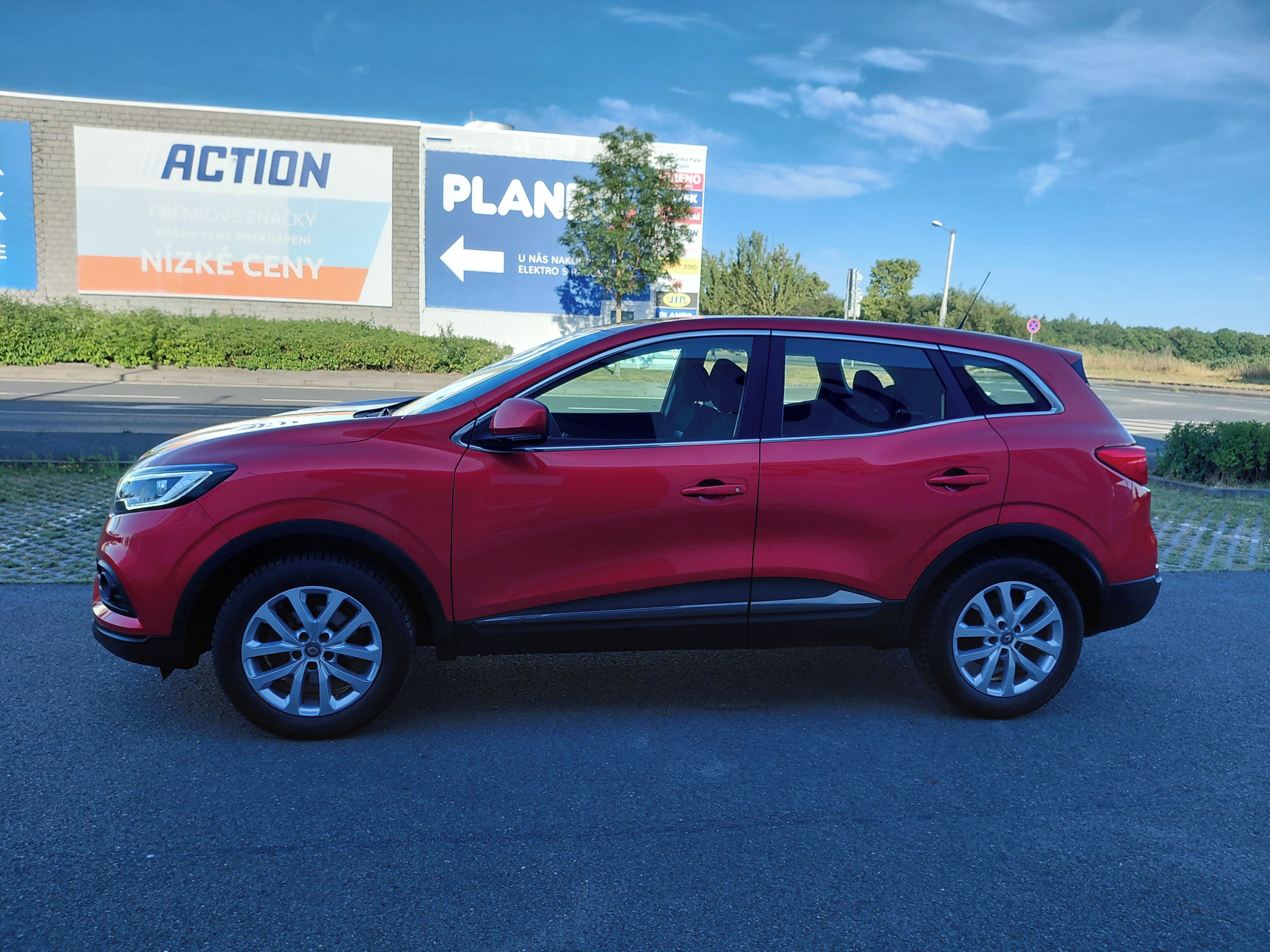 Renault Kadjar, 1.3TCE 103KW 1.MAJ VELMI PĚKNÉ - fotka 4