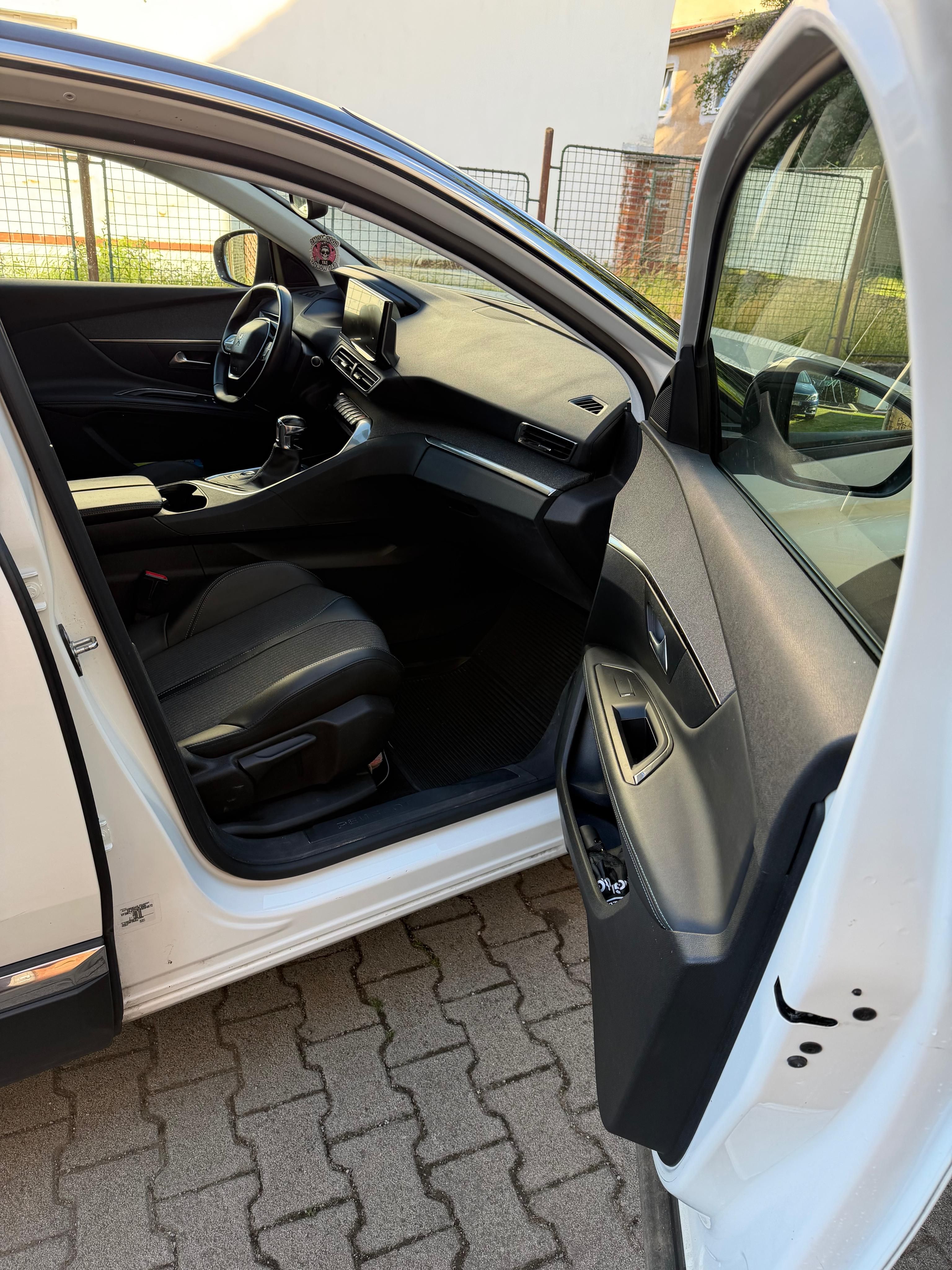 Peugeot 3008, 1.5 HDI ALLURE - fotka 6
