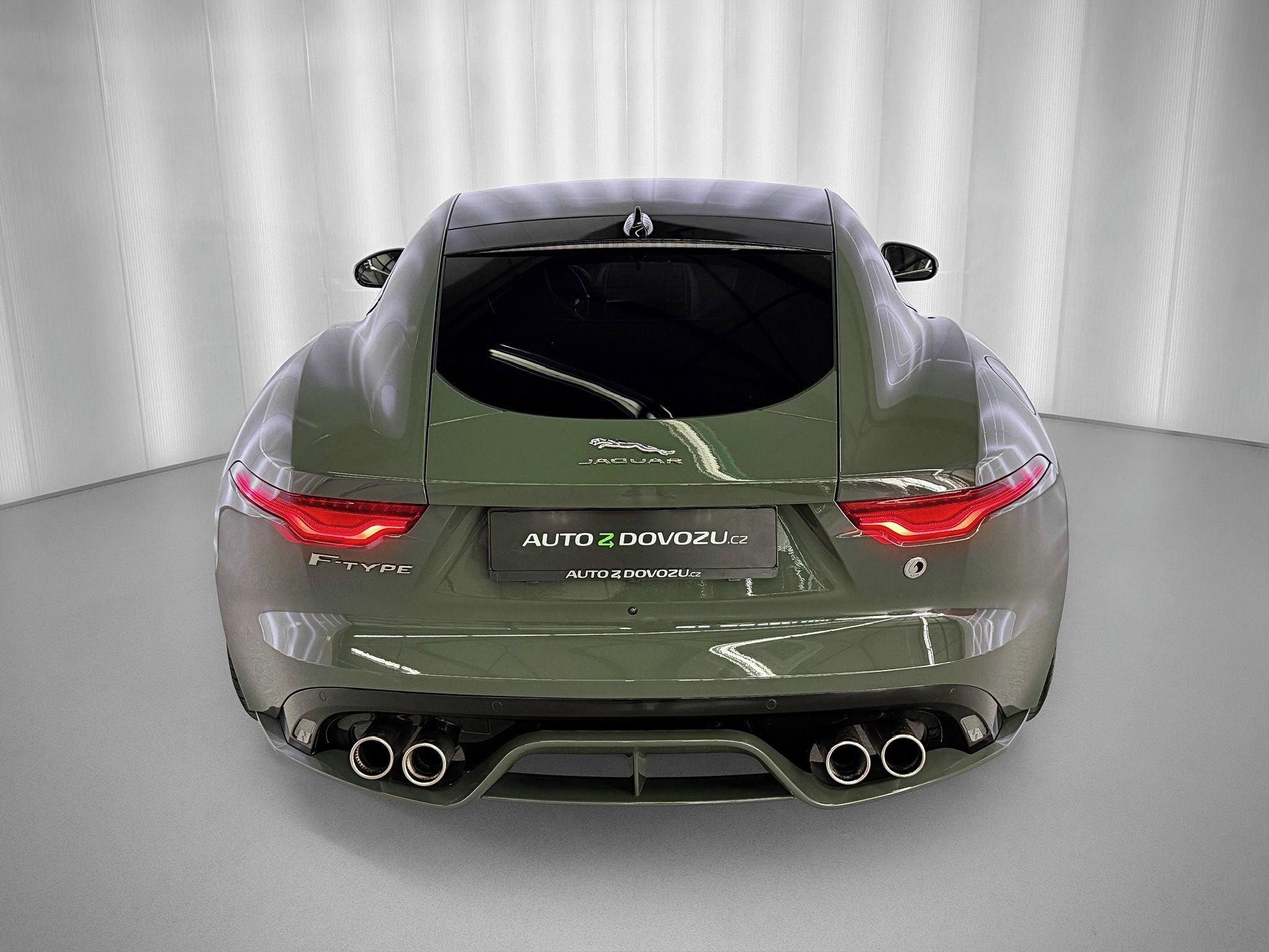 Jaguar F-Type, 5.0 V8 AWD R HERITAGE 60 EDITI - fotka 6