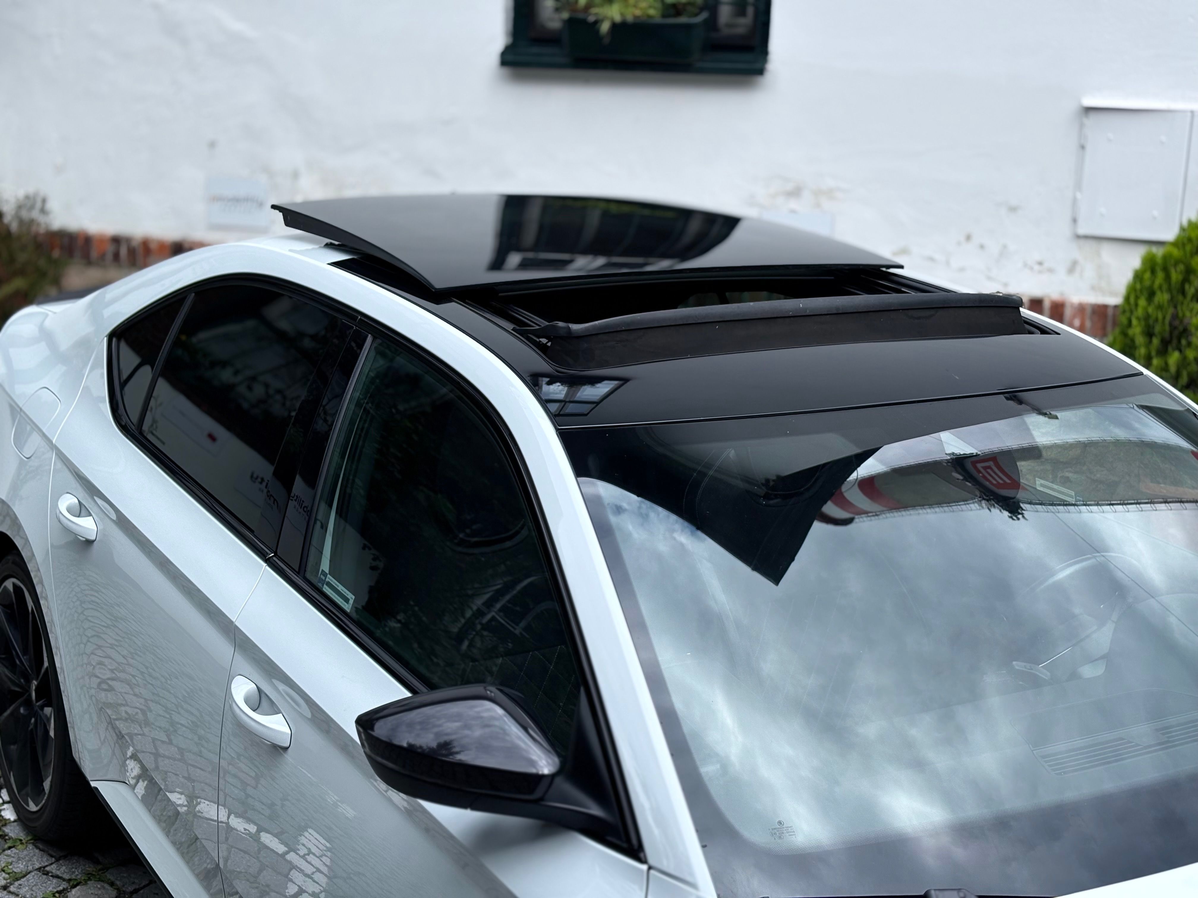 Škoda Superb, SPORTLINE 1.5 TSI 110kW DSG,ČR - fotka 3