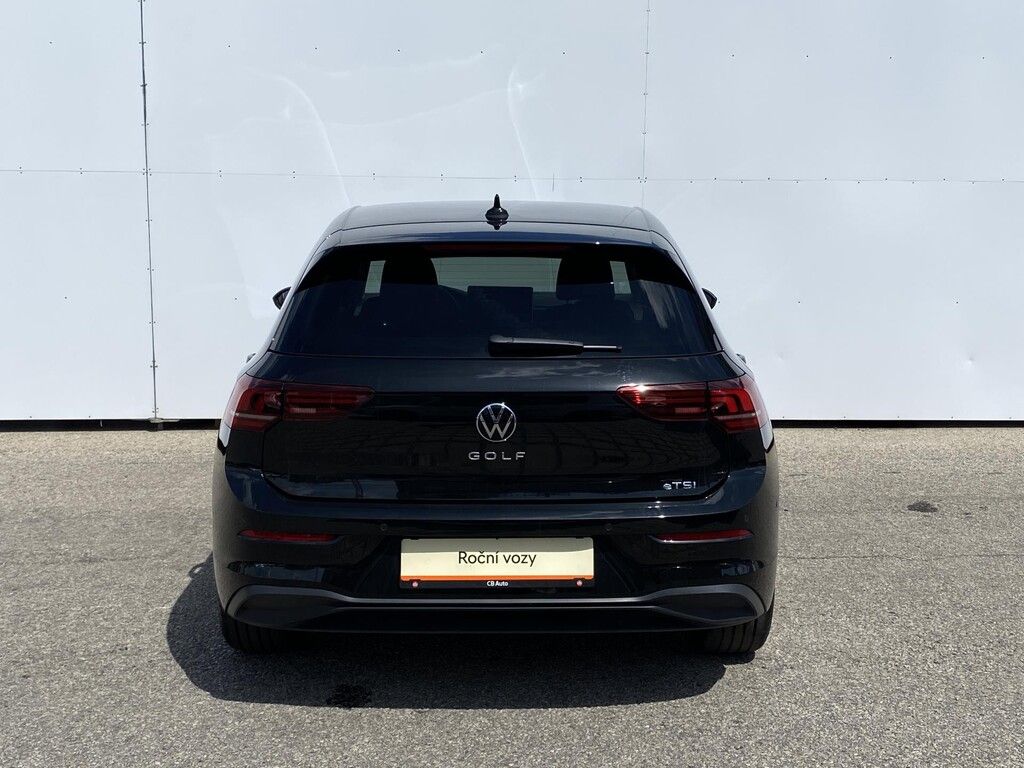 Volkswagen Golf, 1,5 e-TSI 85 kW Life MHEV DSG - fotka 6