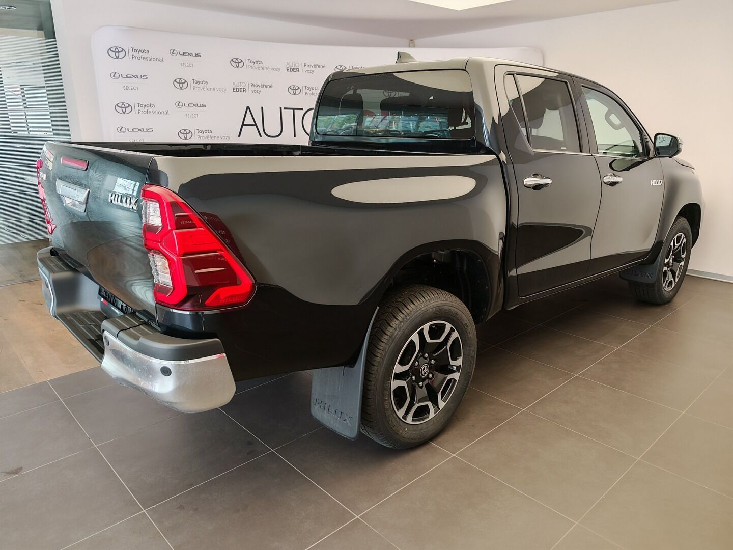 Toyota Hilux - fotka 2
