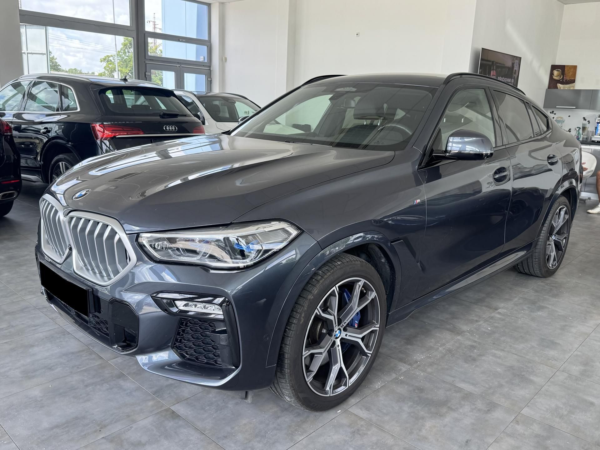 BMW X6, 40i Xdrive M-PAKET - fotka 3
