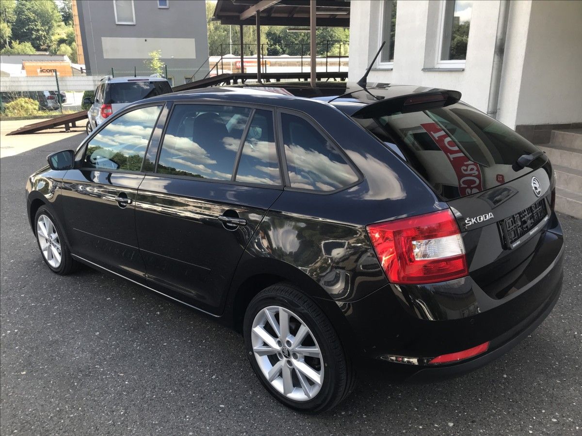 Škoda Rapid, 1,4 TSi 90kW DSG - fotka 6