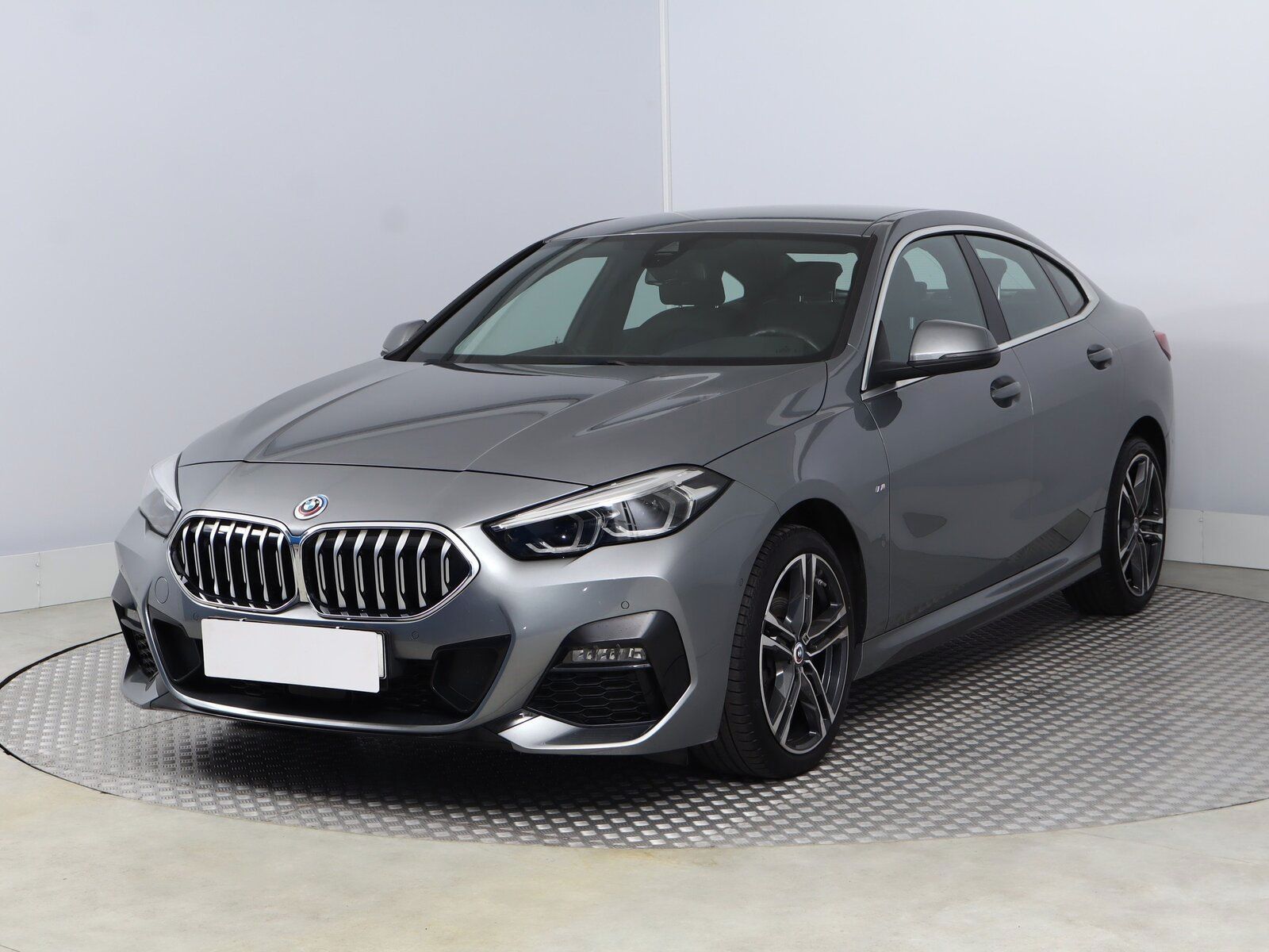 BMW Řada 2, 218i, Záruka, Automat - fotka 2