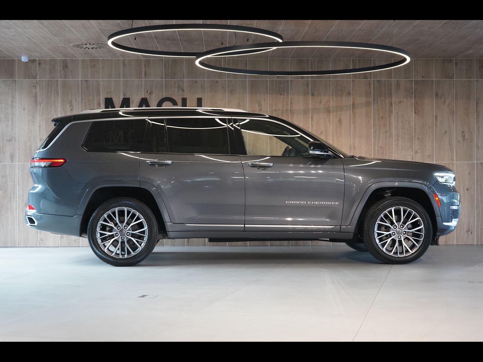 Jeep Grand Cherokee, Summit Reserve L - fotka 6