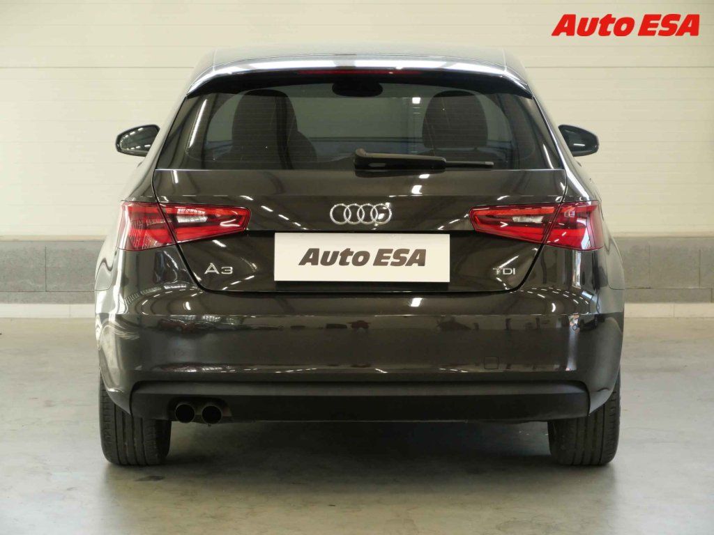Audi A3, 2.0TDi,AT,bixen,AC - fotka 5