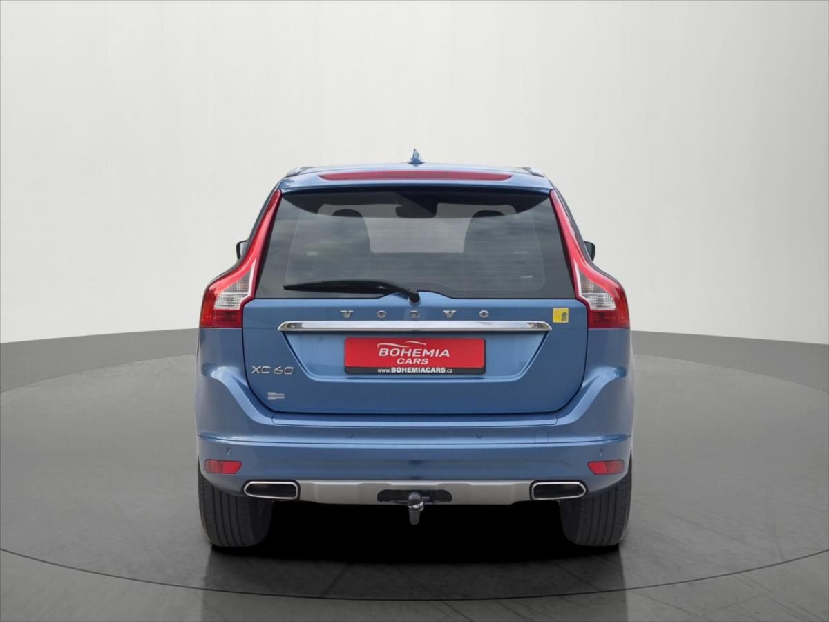 Volvo XC60, 2,4 D5 140Kw Summum AWD AT DPH - fotka 6