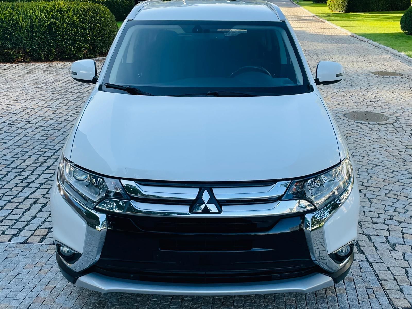 Mitsubishi Outlander, 2.0i 1.MAJITEL SERVISKA TAŽNÉ - fotka 5