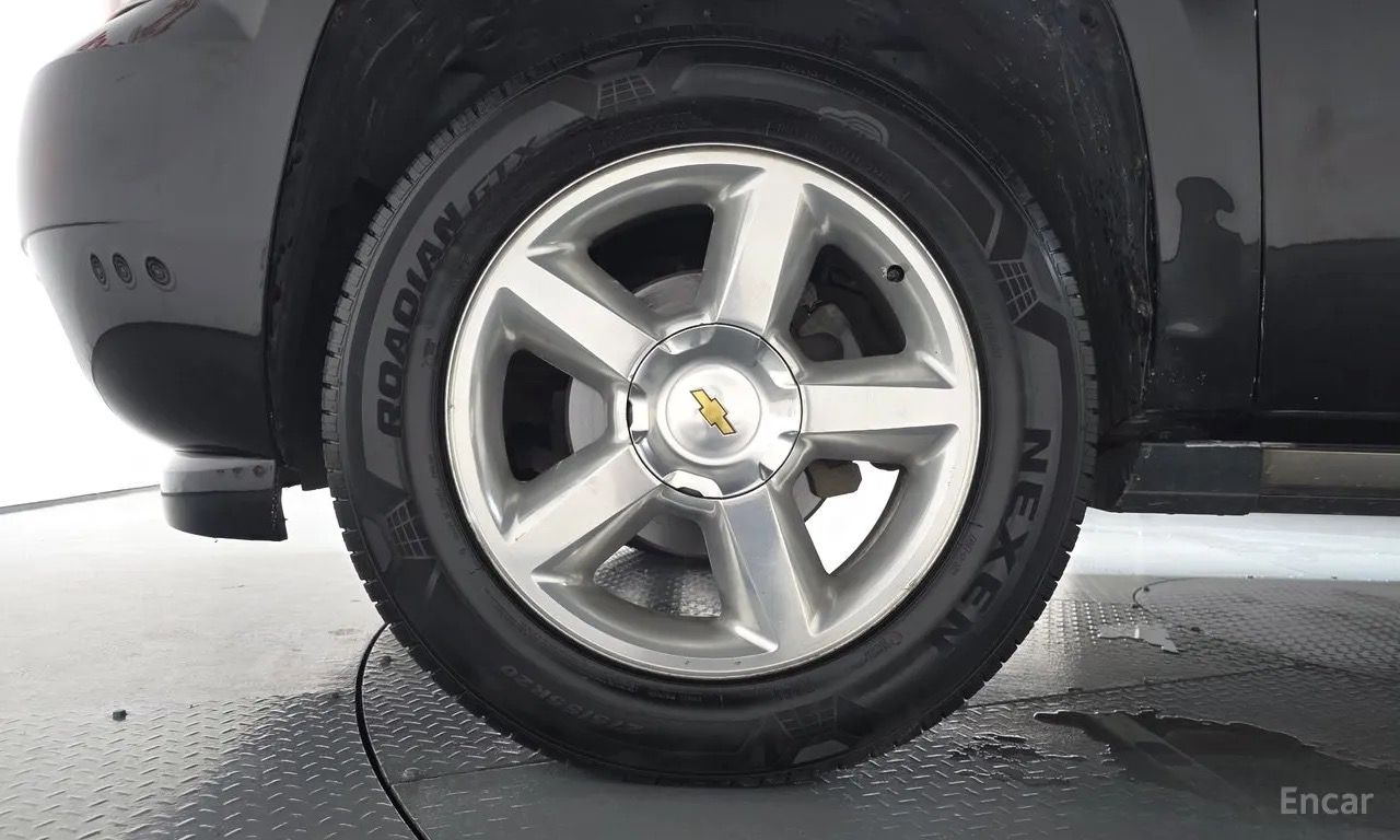 Chevrolet Suburban, 5.3i V8,265KW,HIGH,4X4,DPH,EU - fotka 6
