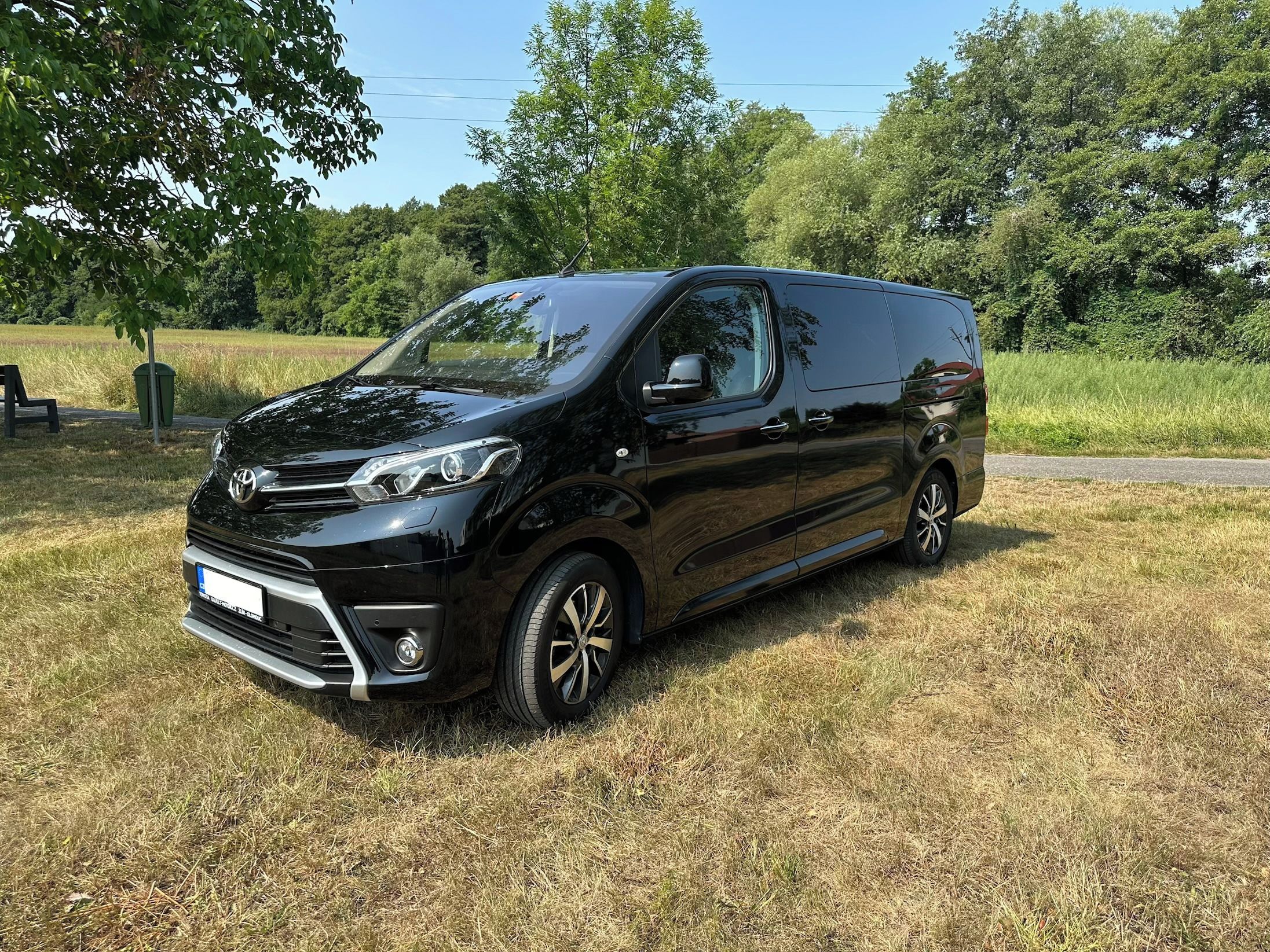 Toyota Proace Verso, 2.0 D-4D 130 kW, VIP, ZÁRUKA