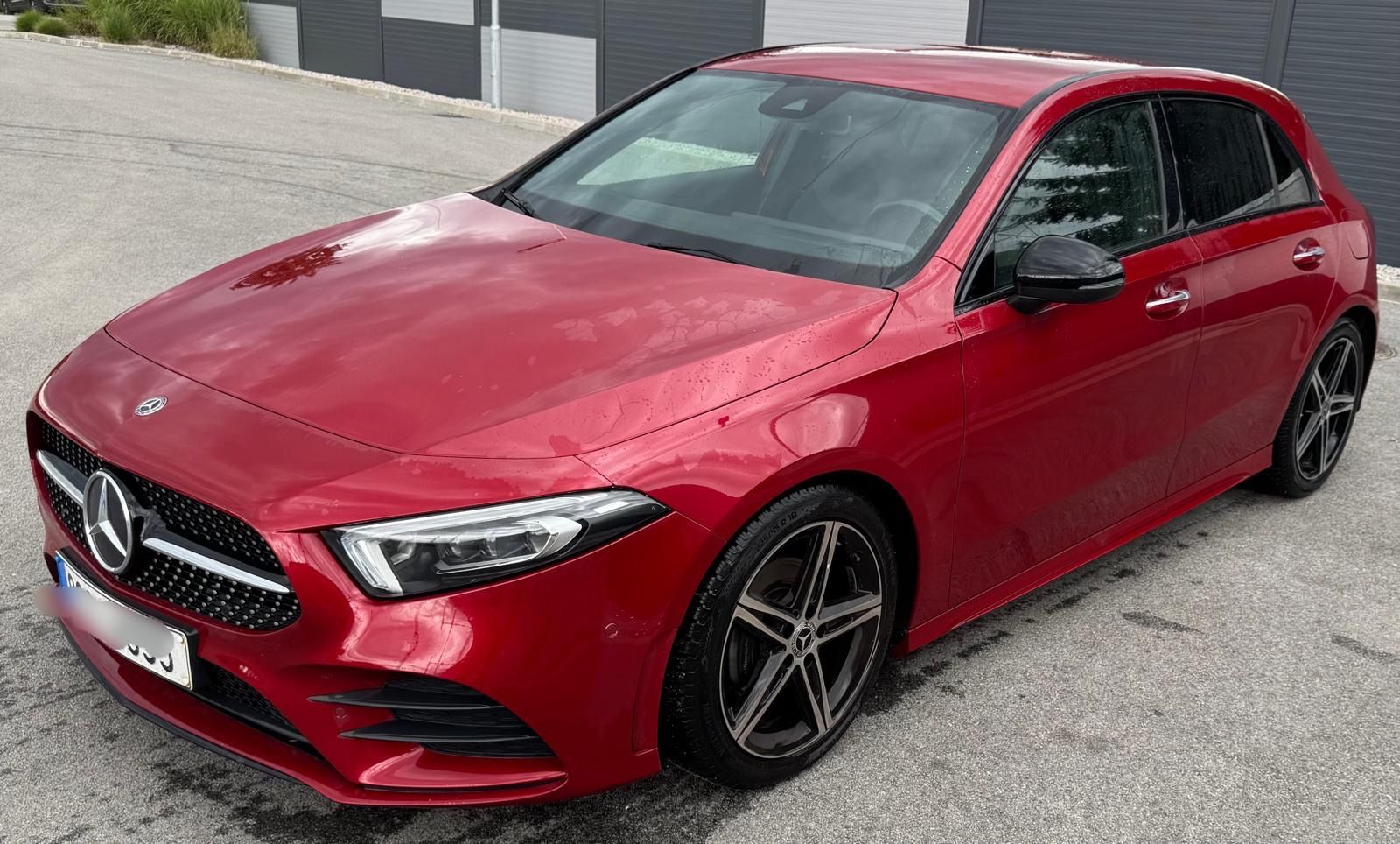 Mercedes-Benz Třídy A, 180d AMG