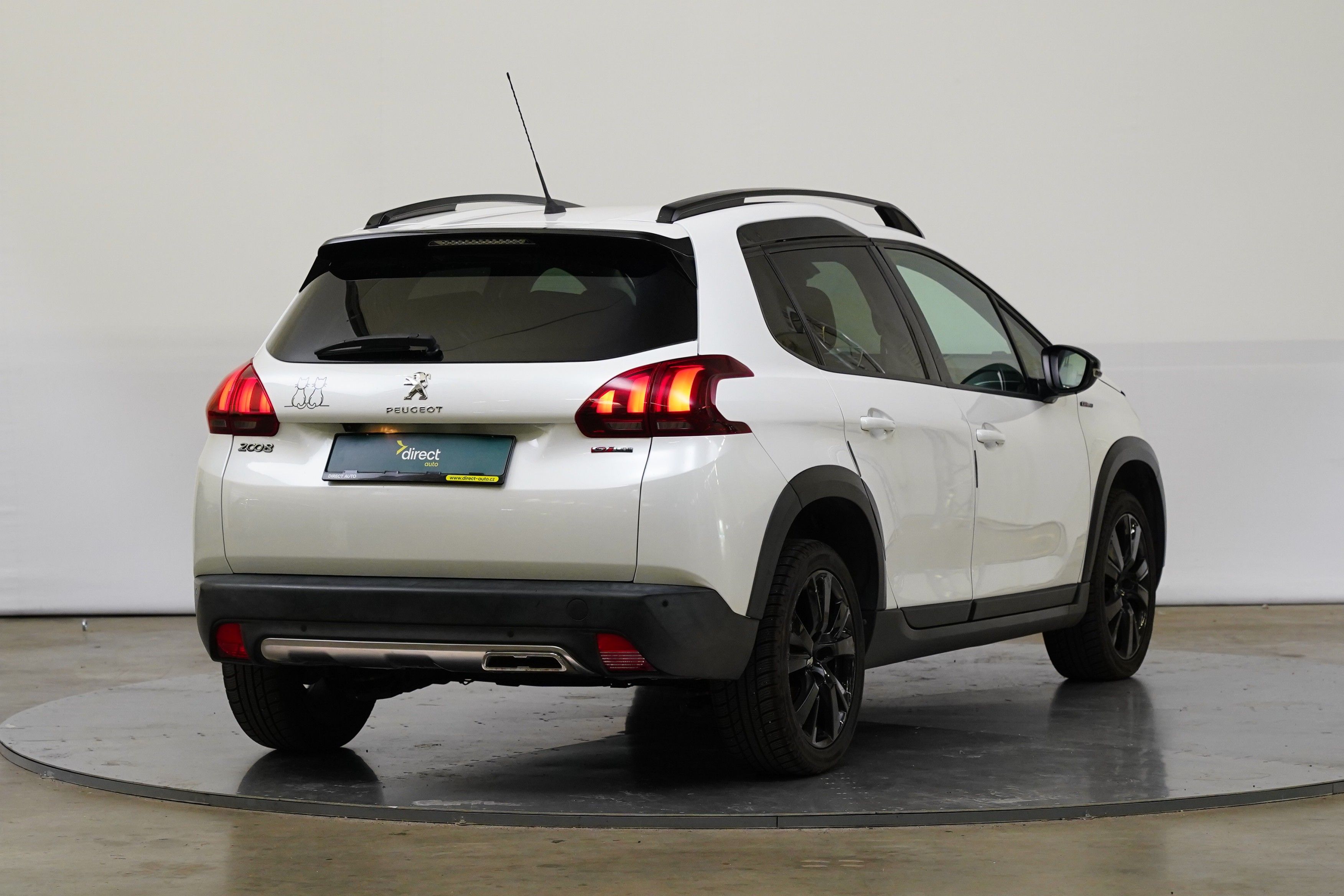 Peugeot 2008, 1.2 PureTech 81 kW GT-Line - fotka 2